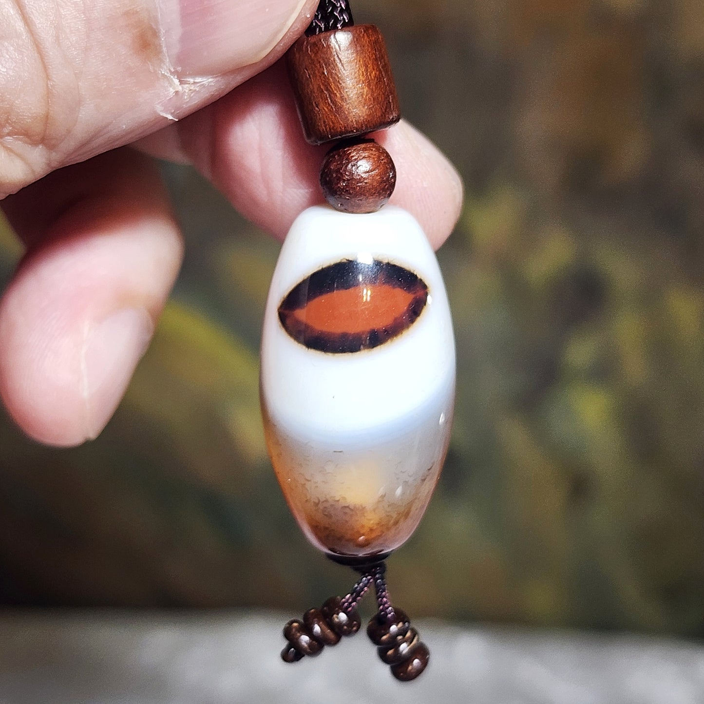 29.6mm Premium Tibetan Sardonyx Natural Eye Buddha Eye Dzi pendant 精品藏传缠丝玛瑙天眼佛眼红财神天珠