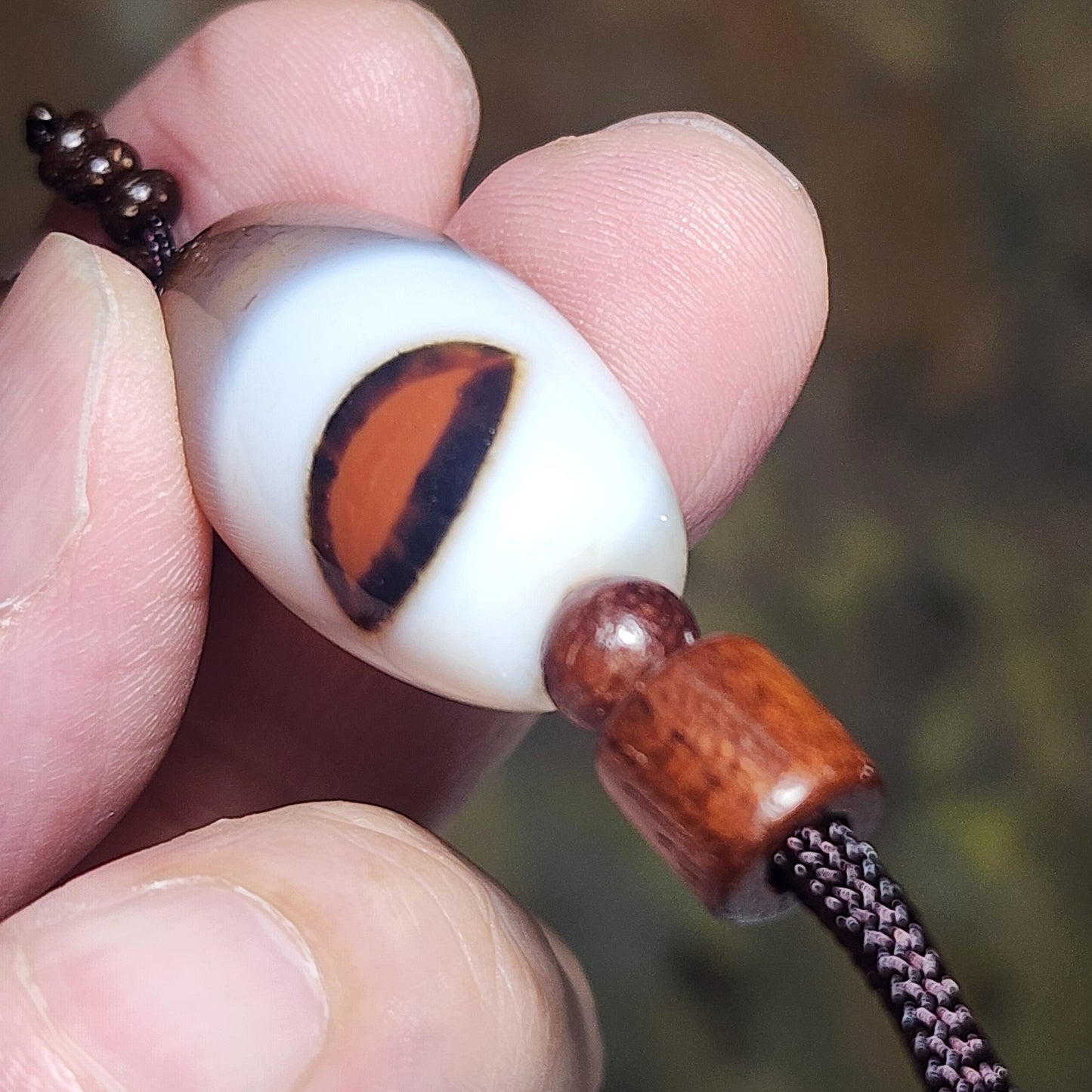 29.6mm Premium Tibetan Sardonyx Natural Eye Buddha Eye Dzi pendant 精品藏传缠丝玛瑙天眼佛眼红财神天珠