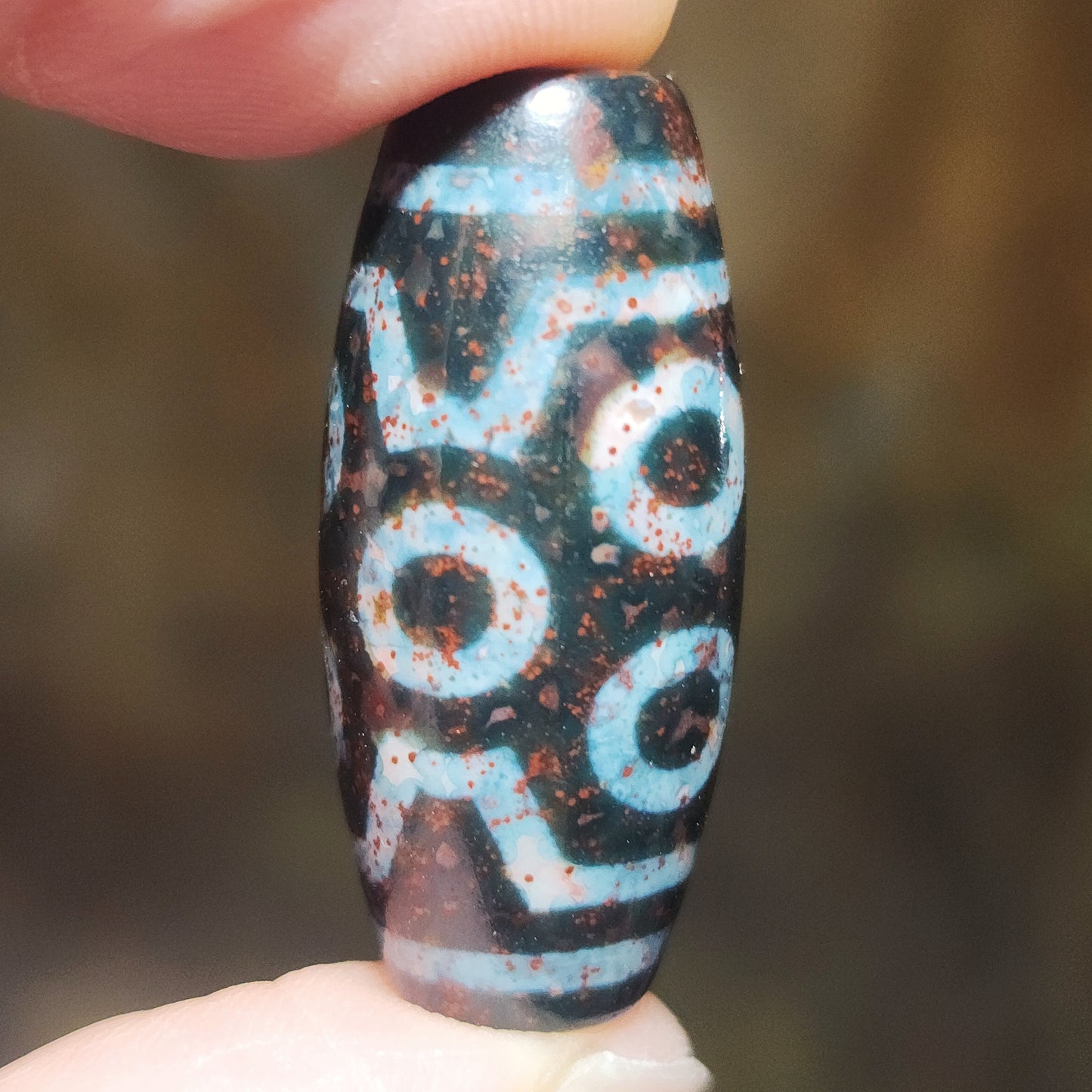 29.6mm Aged Tibetan Zhang Zhung 7 Eyes Dzi pendant with red spots (with certificate) 小尺寸藏传老矿象雄满朱砂七眼天珠(带证书)