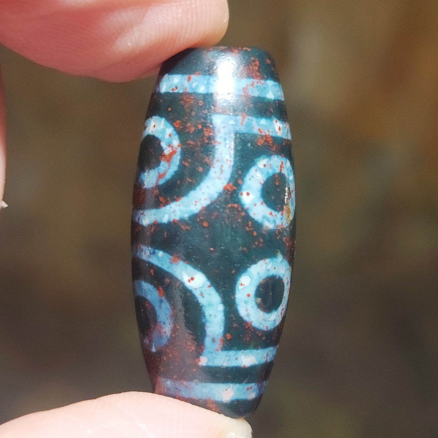 29.6mm Aged Tibetan Zhang Zhung 7 Eyes Dzi pendant with red spots (with certificate) 小尺寸藏传老矿象雄满朱砂七眼天珠(带证书)