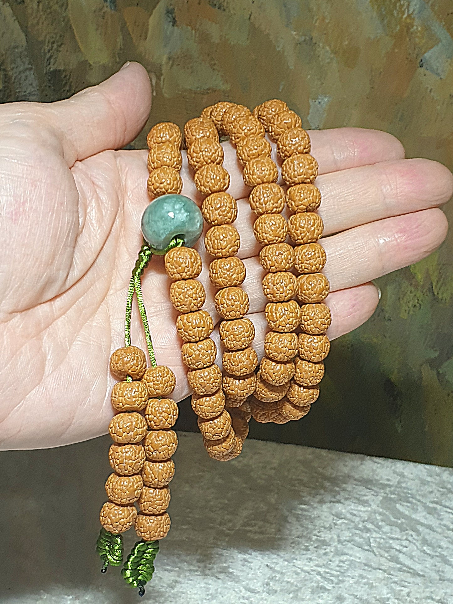10.2mm High density high natural oil contents "Dragon Scales" 5 Mukhi (faces) small species Rudraksha 108 mala beads with a 17.8mm Type A Jadeite Lulutong 10.2毫米高油高密原桩龙鳞五瓣小金刚菩提108念珠配17.8毫米翡翠路路通