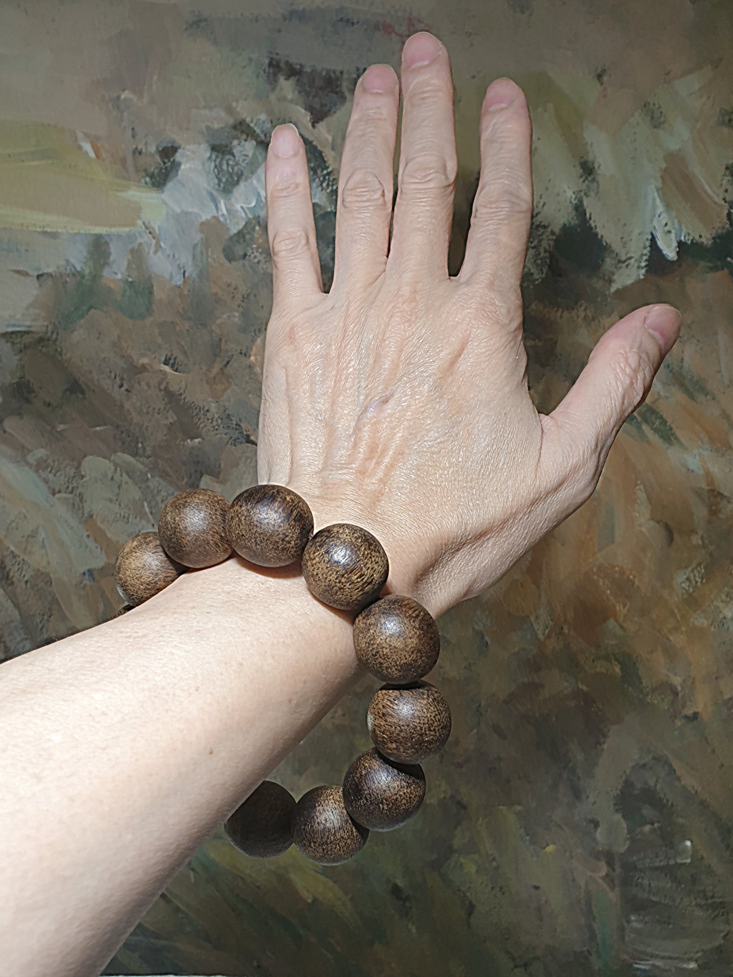 20.3mm Vietnam Nha Trang Agarwood (ants damaged formation) bracelet/handheld (with certificate) 20.3毫米越南芽庄蚂蚁沉沉香手链/手持(带证书)