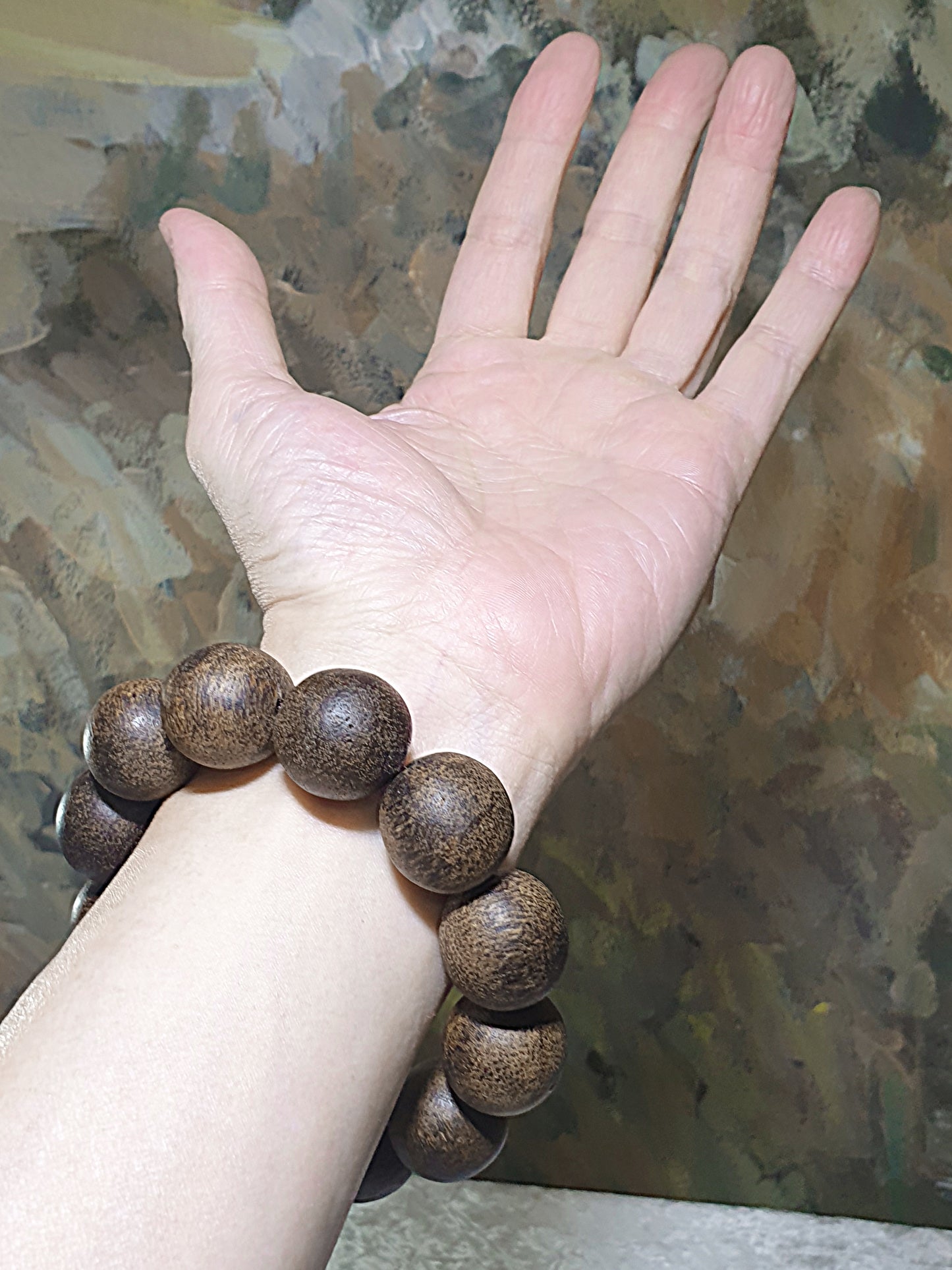 20.3mm Vietnam Nha Trang Agarwood (ants damaged formation) bracelet/handheld (with certificate) 20.3毫米越南芽庄蚂蚁沉沉香手链/手持(带证书)