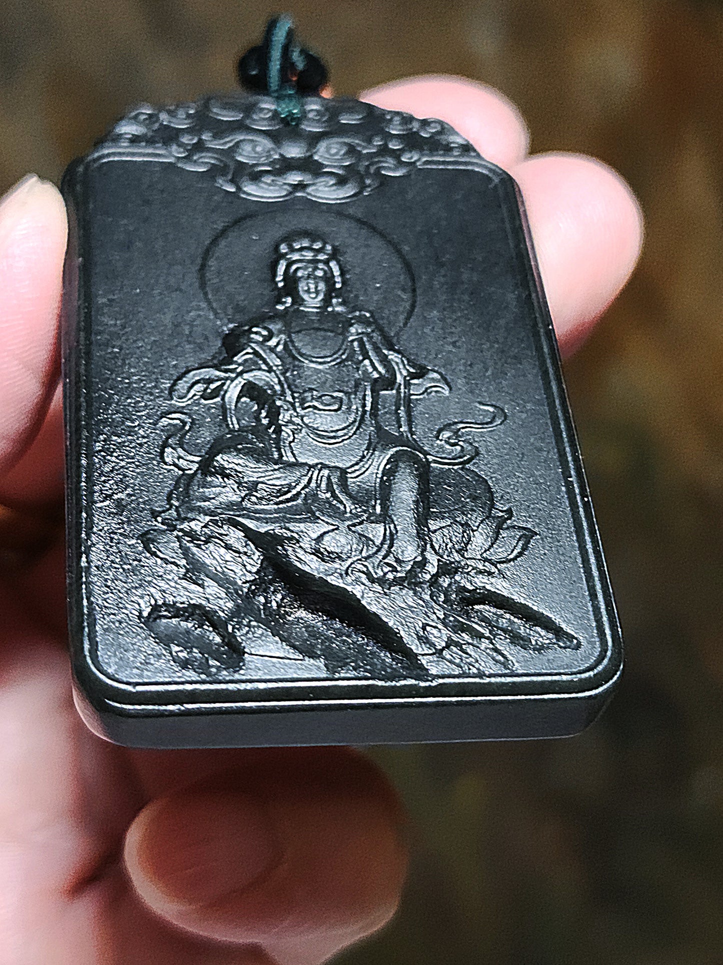 Premium Nephrite deep ink green Guan Yin & Pi Xiu Jade pendant (with certificate) 和田玉塔青墨绿精工雕刻观音、貔貅牌头吊坠(带证书)