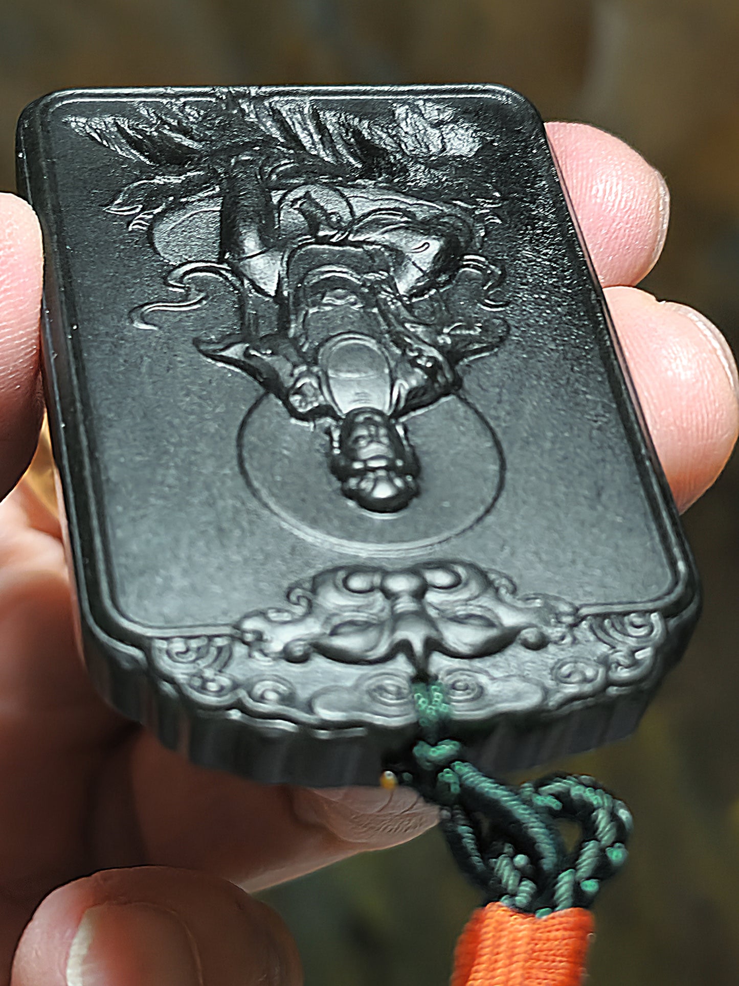 Premium Nephrite deep ink green Guan Yin & Pi Xiu Jade pendant (with certificate) 和田玉塔青墨绿精工雕刻观音、貔貅牌头吊坠(带证书)
