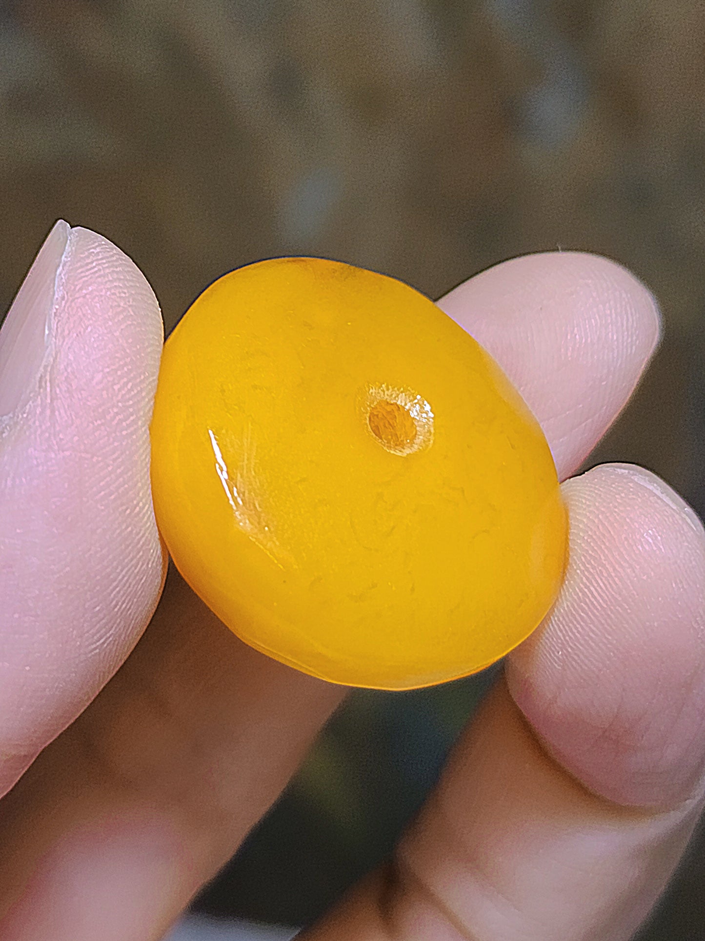 29.5mm Aged handmade Butterscotch Amber Donut pendant (free necklace cord) 29.5毫米手工老蜜蜡平安扣吊坠(送項链绳)