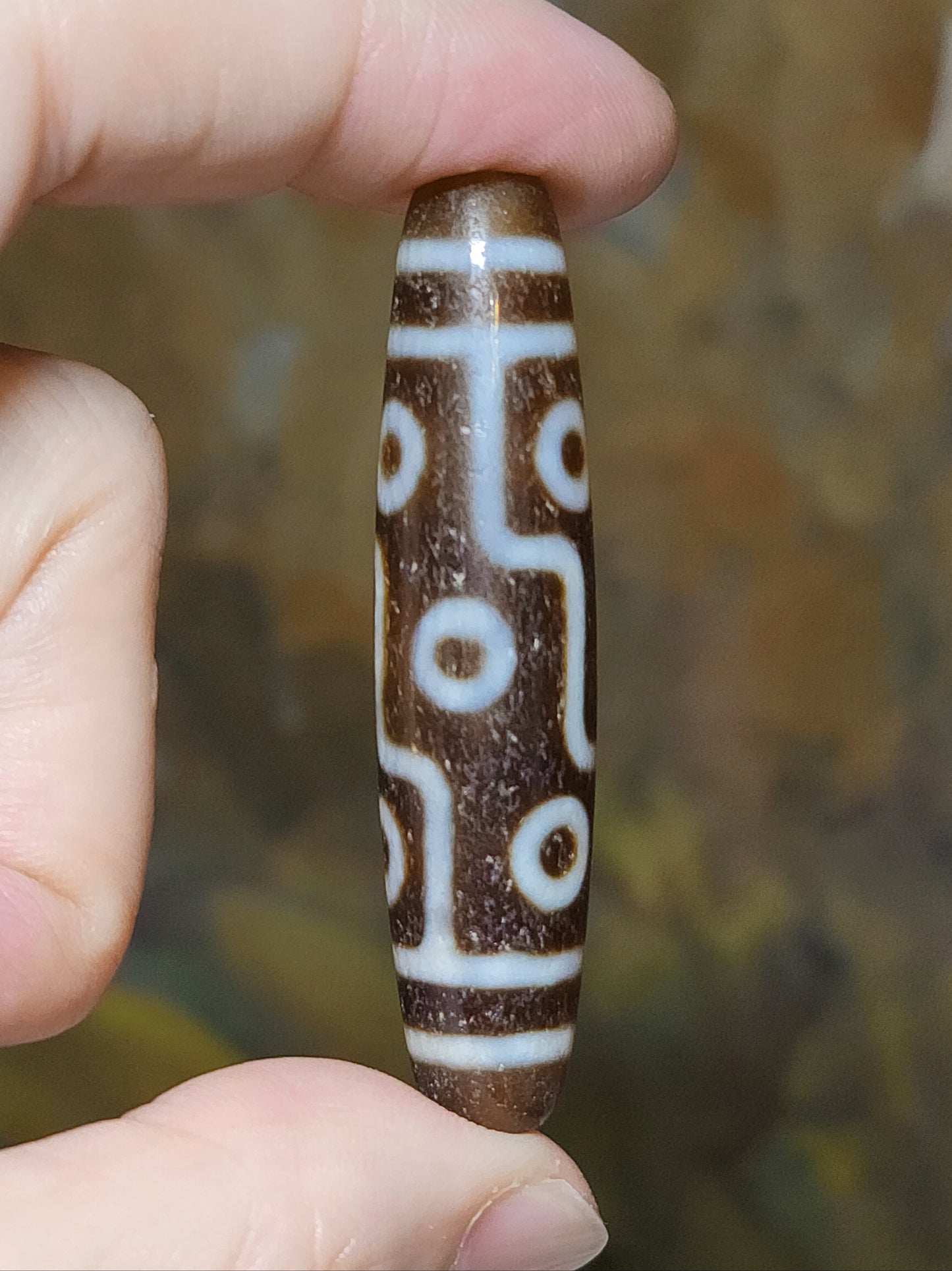 57.3mm Aged Tibetan Agate Nine Eyes Dzi (free necklace cord) 57.3毫米西藏老矿玛瑙九眼天珠(送項链绳)