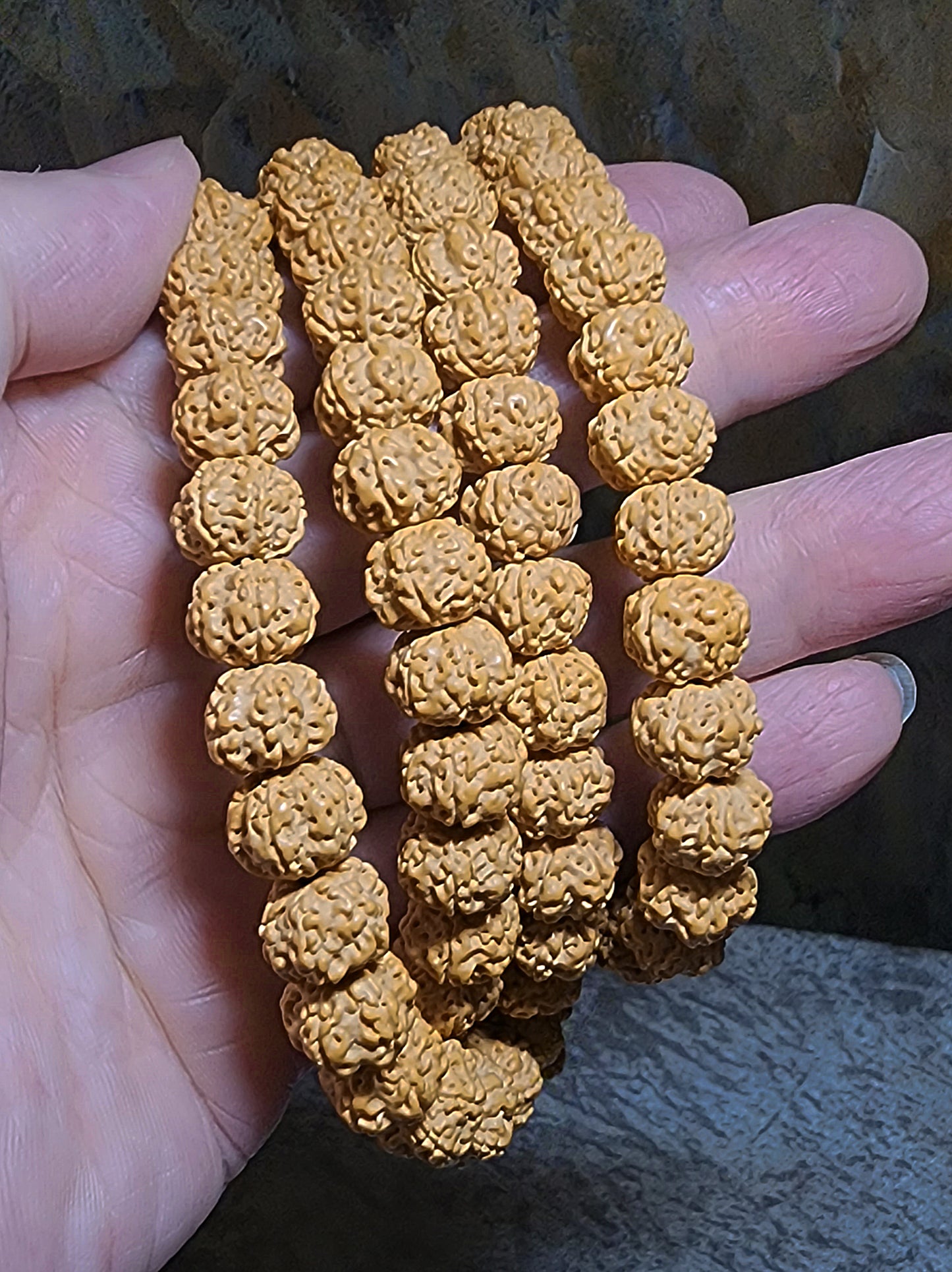 10.8mm 6-Mukhi (Faces) natural abacus shape deep lines "Flower King" Rudraksha 108 mala beads necklace 10.8毫米六瓣矮粧深坑花王小金刚菩提108念珠项链