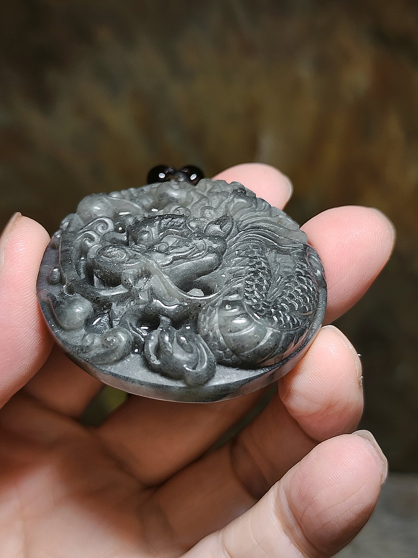 Natural Nephrite greenish Qinghua large Dragon pendant (with certificate) 和田玉绿青花大龙牌(带证书)