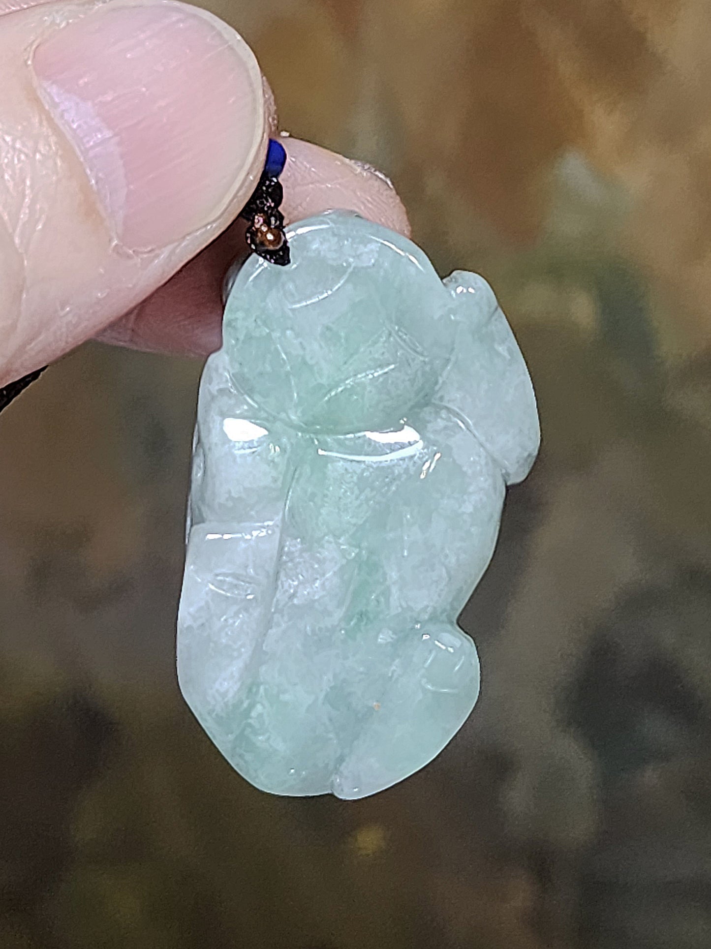 Premium Type A Jadeite 3 dimensional Pi Xiu and ancient coin pendant (with certificate)优质翡翠立体貔貅铜钱吊坠(帶证书)