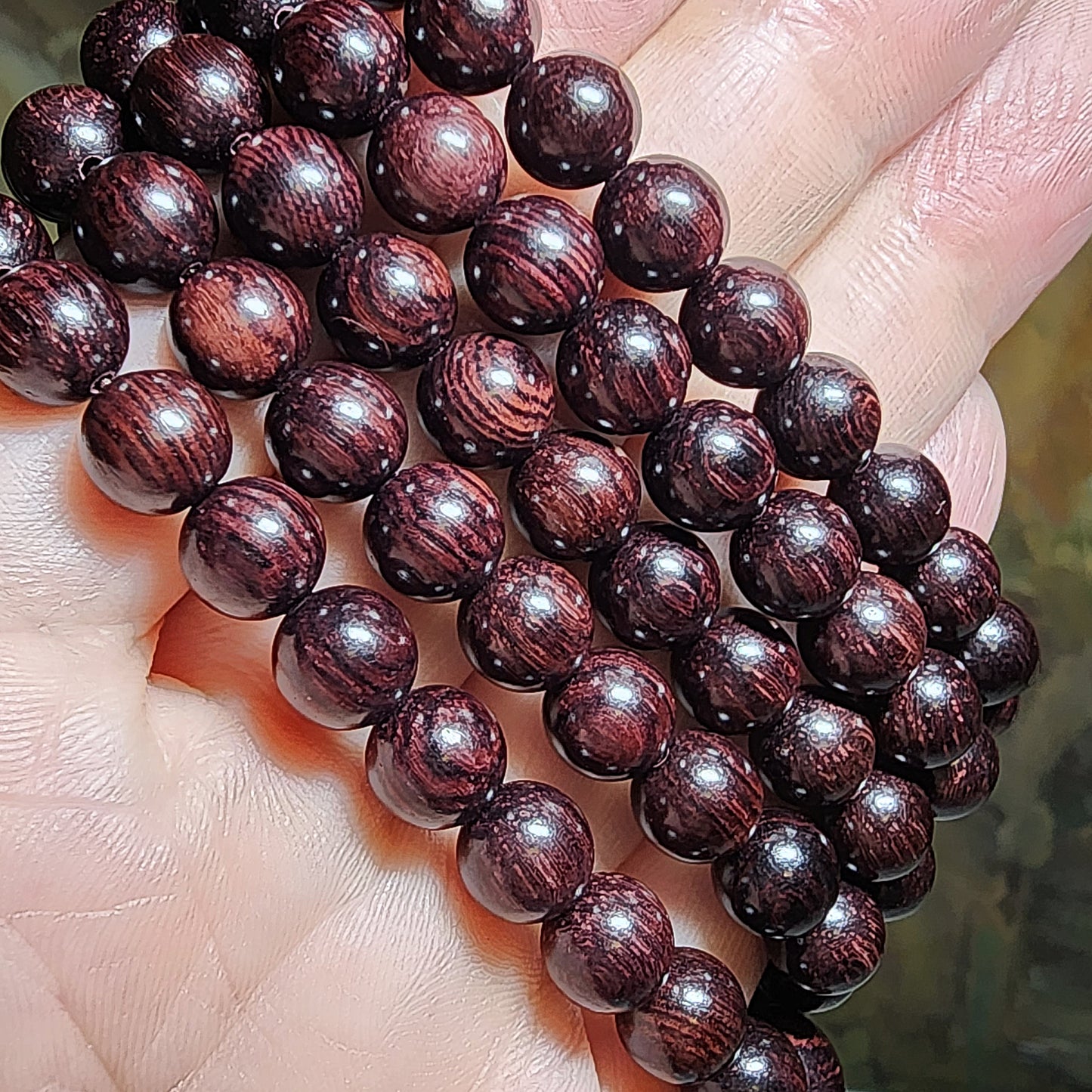 8.1mm Premium aged Hainan Chinese Fragrant Rosewood (Dalbergia odorifera) high natural oil content 110 beads Mala necklace 8.1毫米海南黄花梨(降香黄檀)老油梨110颗念珠/項链