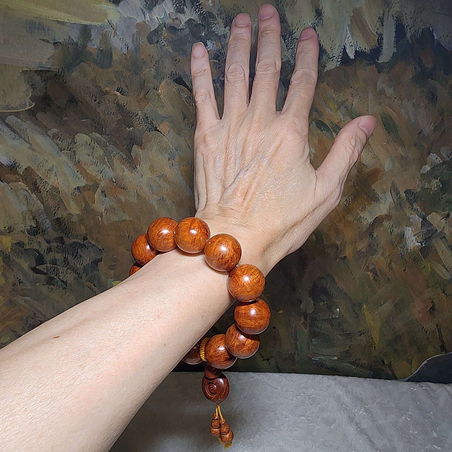 20mm Premium aged Hainan Chinese Fragrant Rosewood (Dalbergia odorifera) "Knurl Knob" high natural oil content bracelet/handheld 大尺寸20毫米海南黄花梨(降香黄檀)老油梨瘤疤手串/手持