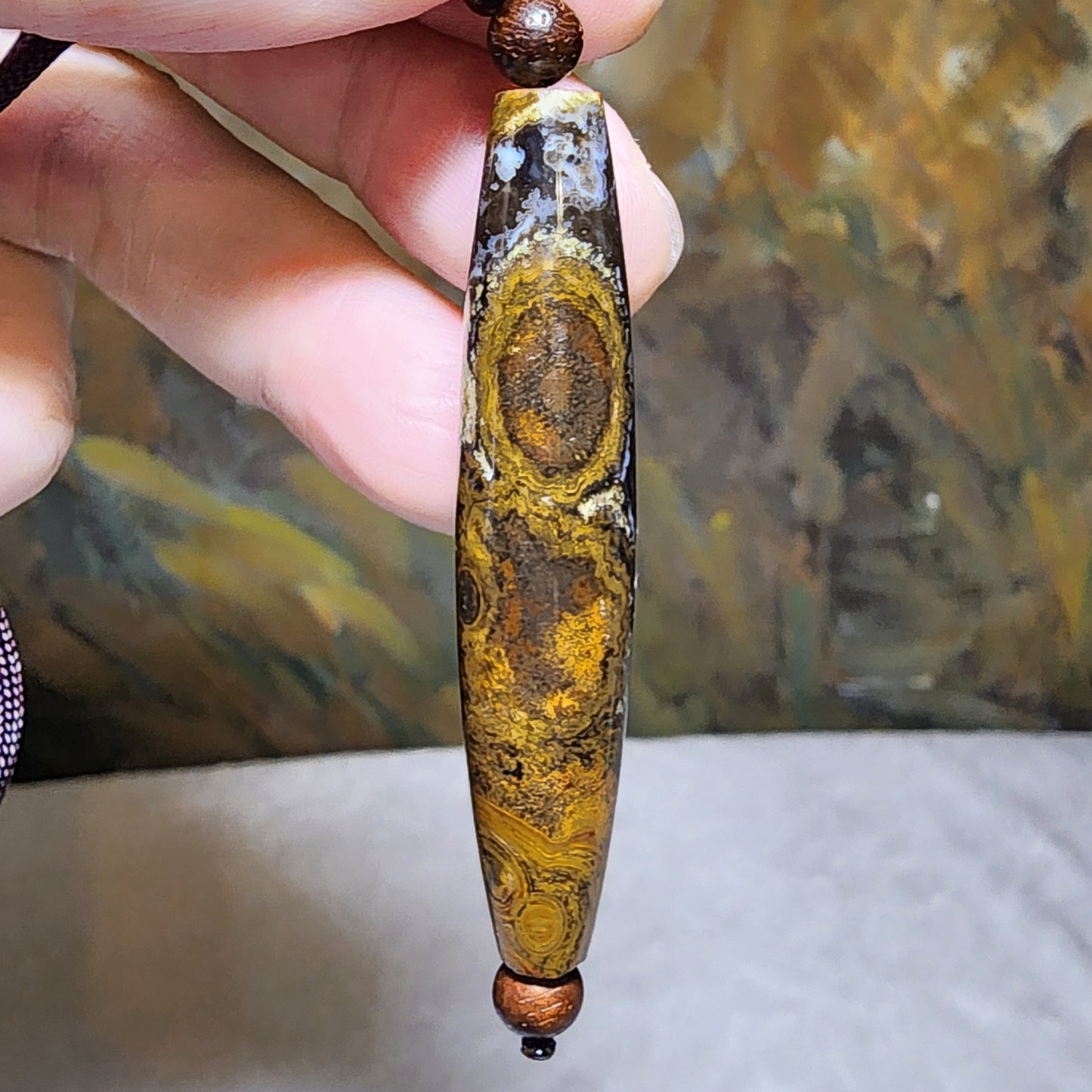 59.3mm Tibetan Meng Tianzhu Natural Eyes 3 Eyes Dzi pendant 59.3毫米九眼页岩蒙天珠天眼三眼吊坠