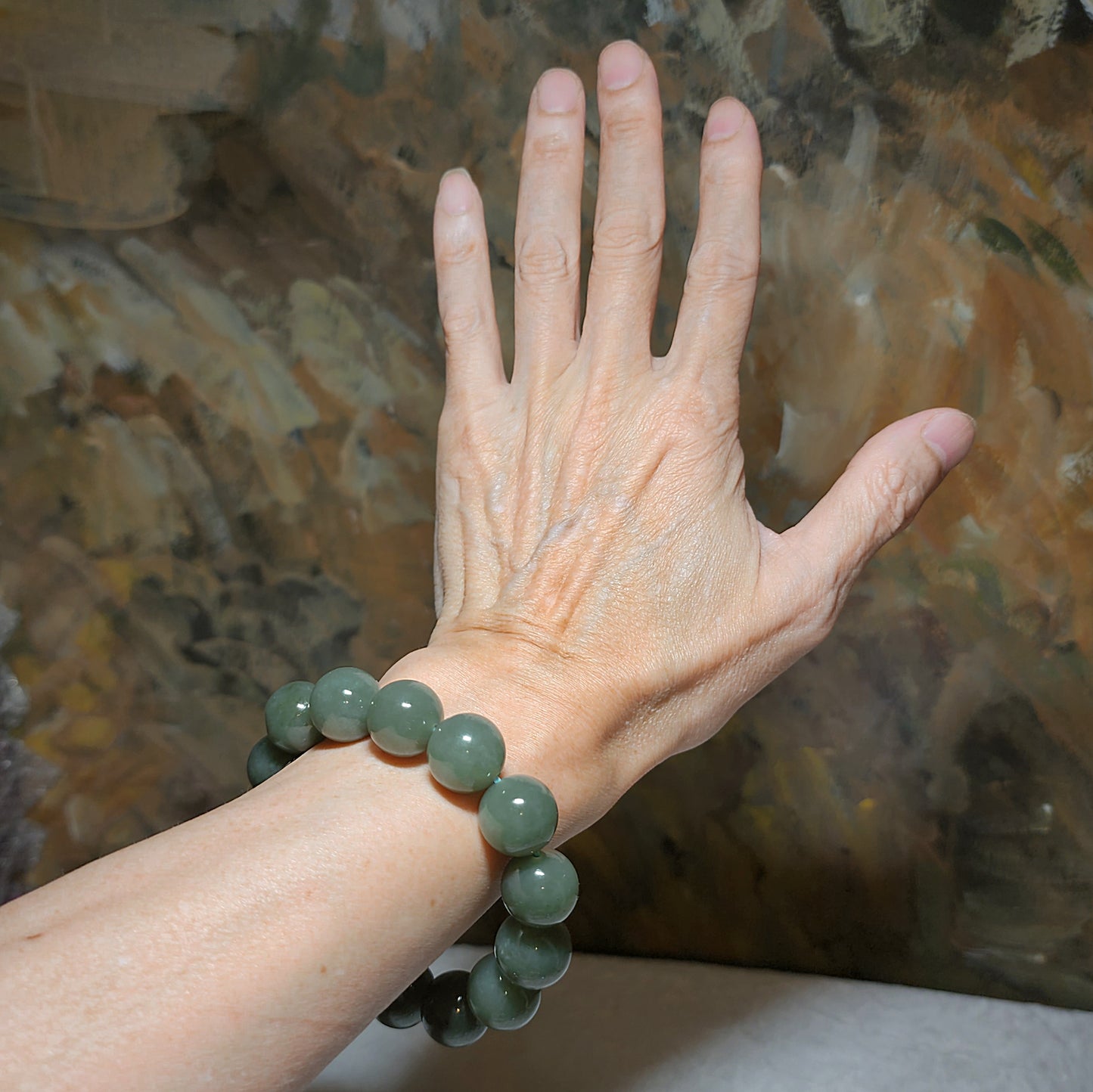 16mm Premium Nephrite blue hue light green with some caramel brown bracelet (with certificate) 16毫米优质和田玉且末蓝调青白帶小许糖手链(带证书)