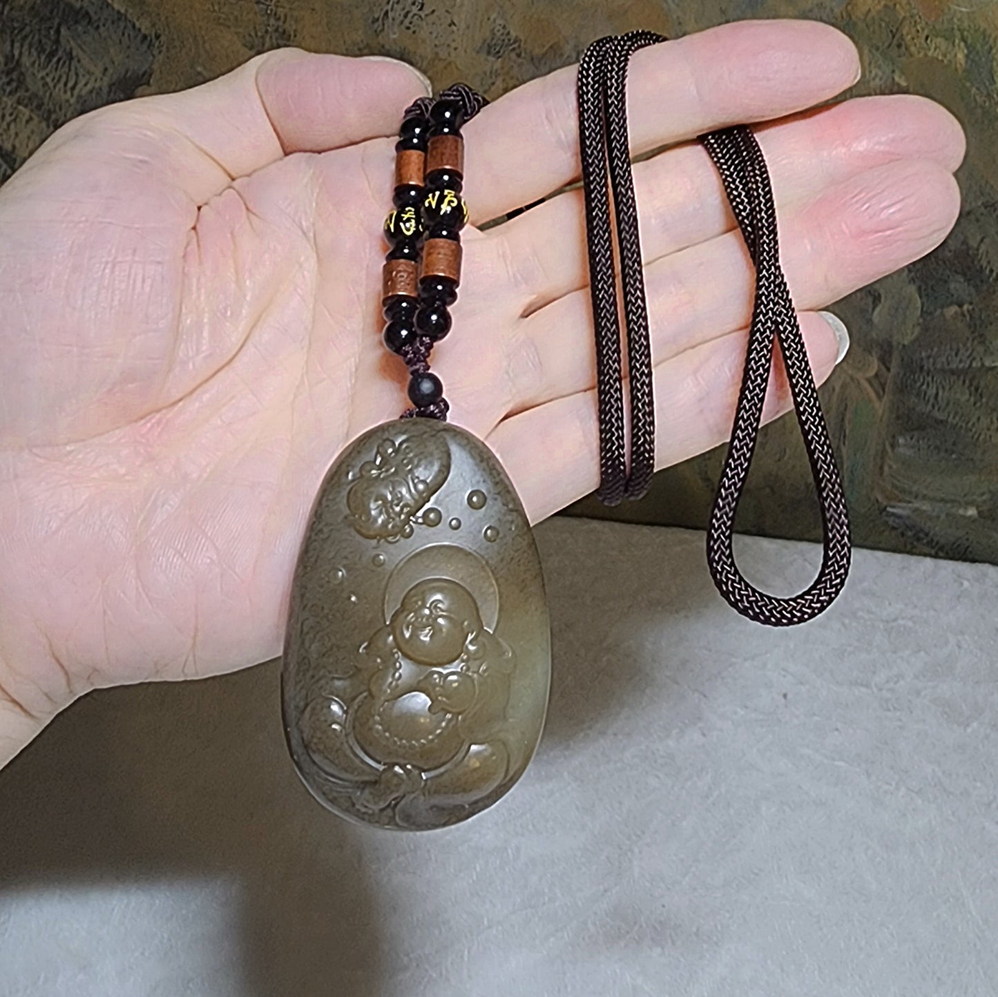 Premium Nephrite caramel brown good greasiness God of Wealth & Laughing Buddha Maitreya Jade pendant/handheld (with certificate) 优质和田玉且末老黃糖油润财神弥勒笑佛人财兩旺吊坠/手把(带证书)