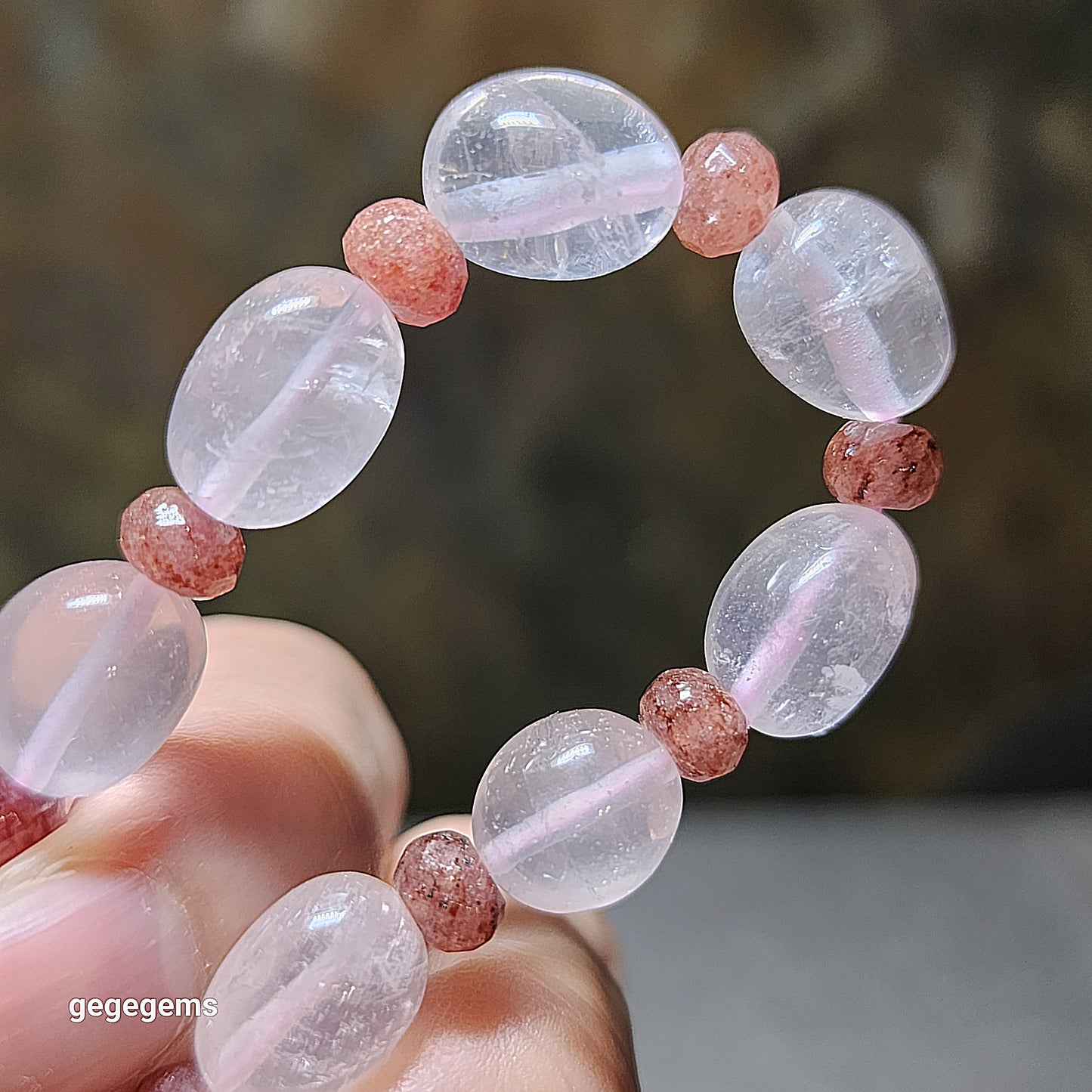 10mm Premium Madagascar freeform Rose Quartz with 6mm faceted Strawberry Quartz bracelet 冰透马达加斯加随形粉晶配切面草莓晶手链