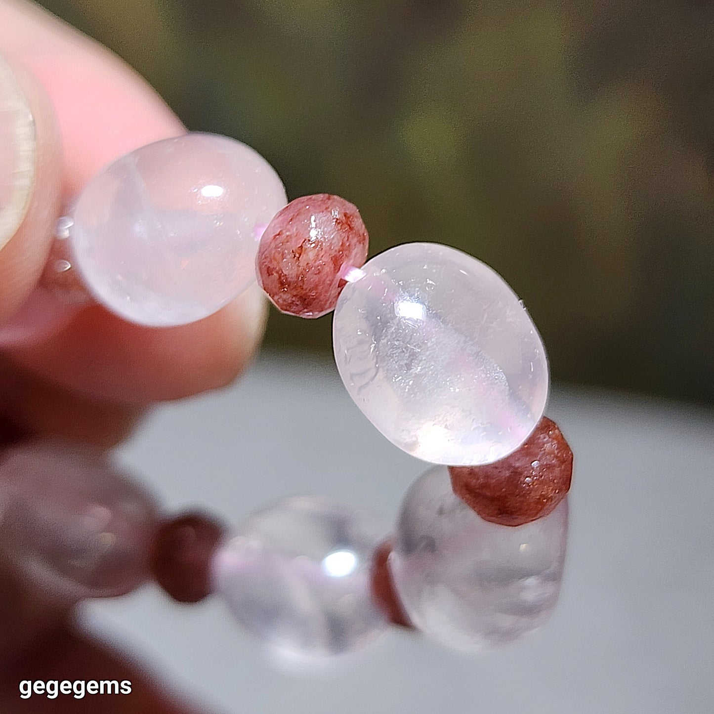 10mm Premium Madagascar freeform Rose Quartz with 6mm faceted Strawberry Quartz bracelet 冰透马达加斯加随形粉晶配切面草莓晶手链