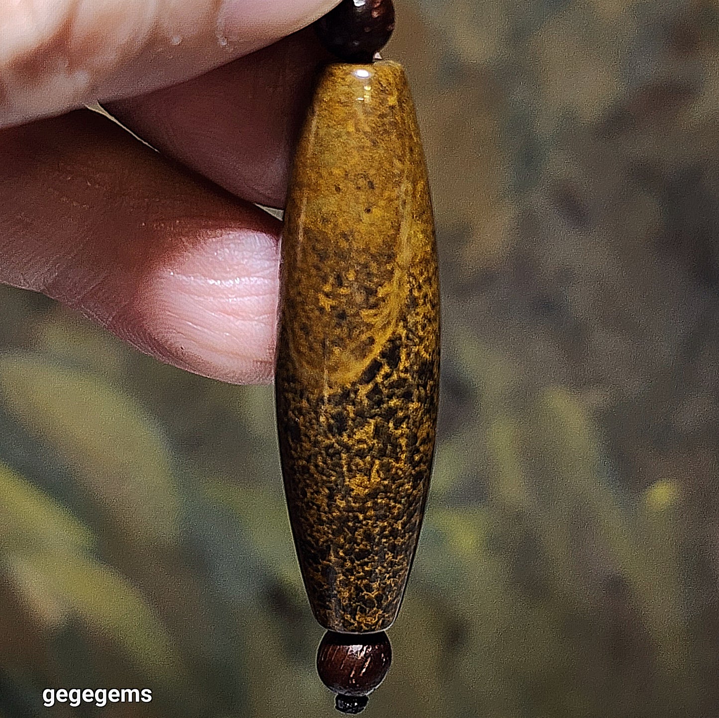 45.8mm Tibetan Meng Tianzhu small natural eyes Dzi pendant 45.8毫米九眼页岩鱼籽老料小眼睛蒙天珠吊坠