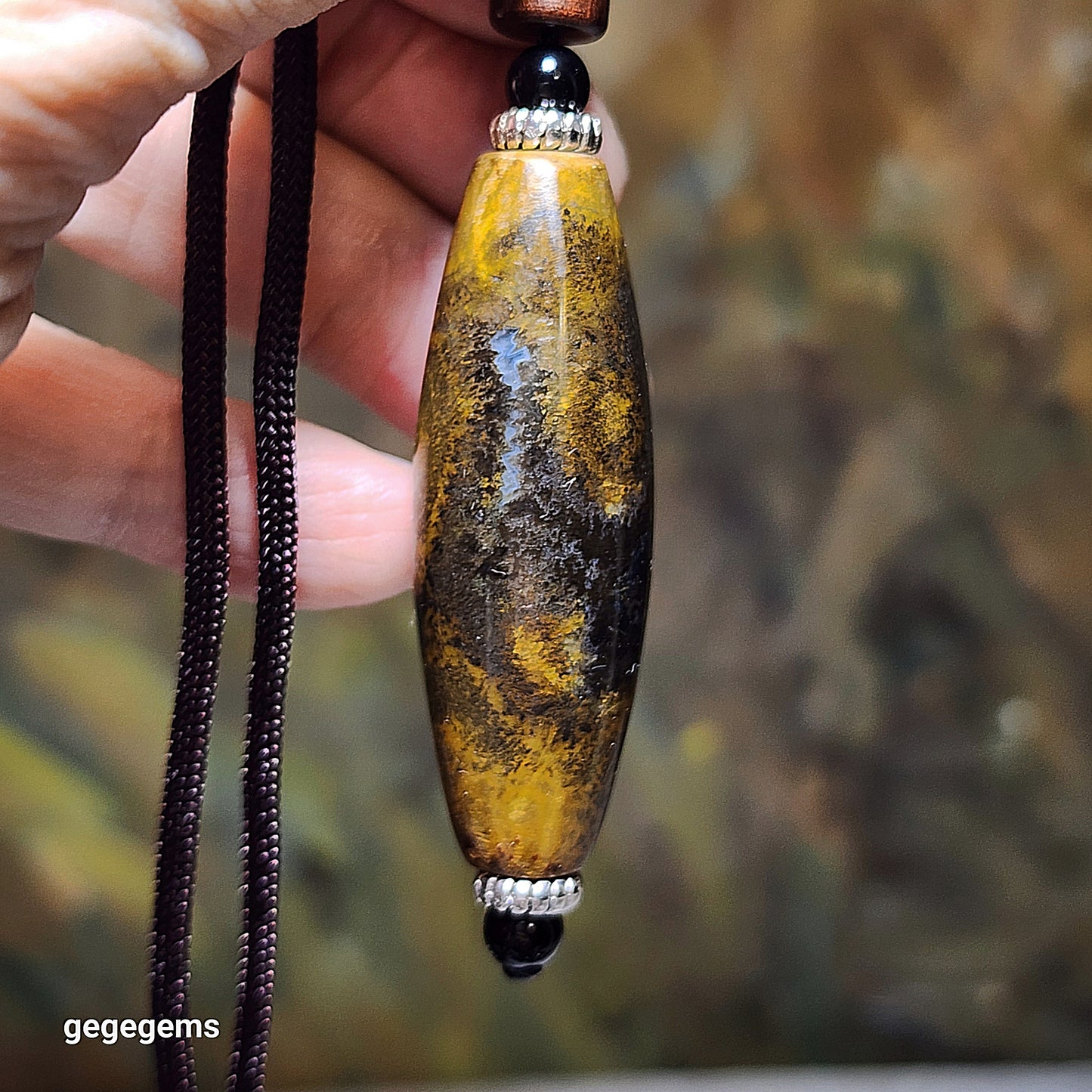 50mm Tibetan Meng Tianzhu natural eyes 9 Eyes Dzi pendant 老料九眼页岩天眼九眼蒙天珠吊坠