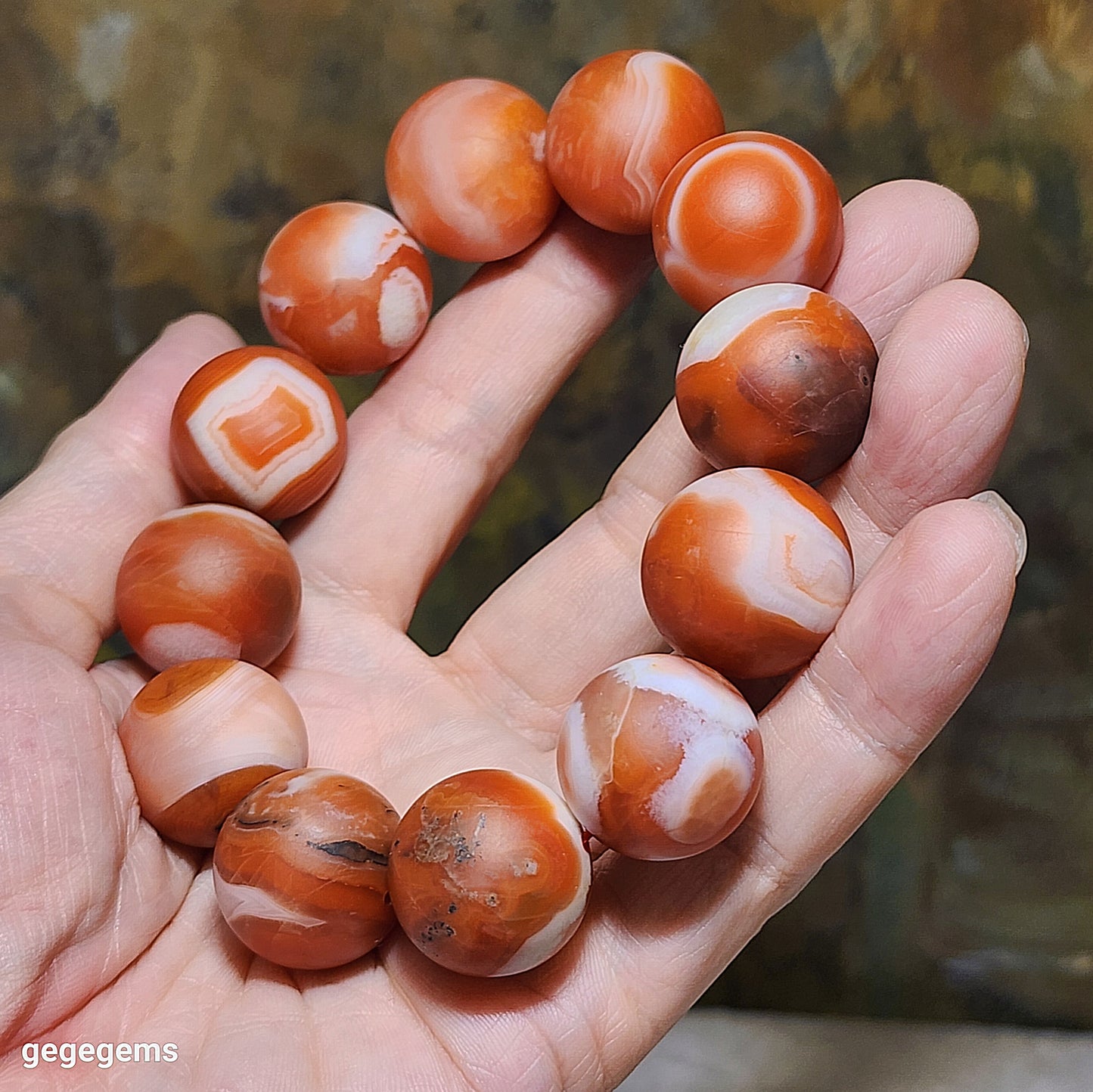 Rare 20mm Premium Baoshan Nan Hong red & white with some "skin" bracelet 罕见大尺寸135克保山南红红白带小许铁皮手链