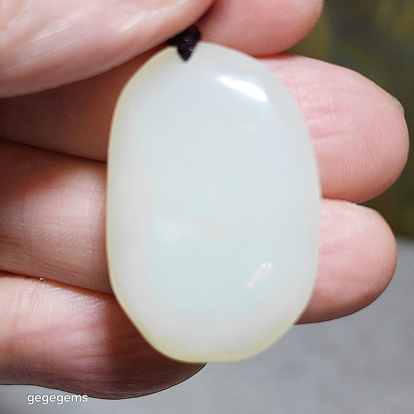 Premium Nephrite good greasiness white Snake Jade pendant (with certificate) 精品和田玉润白蛇吊坠(带证书)