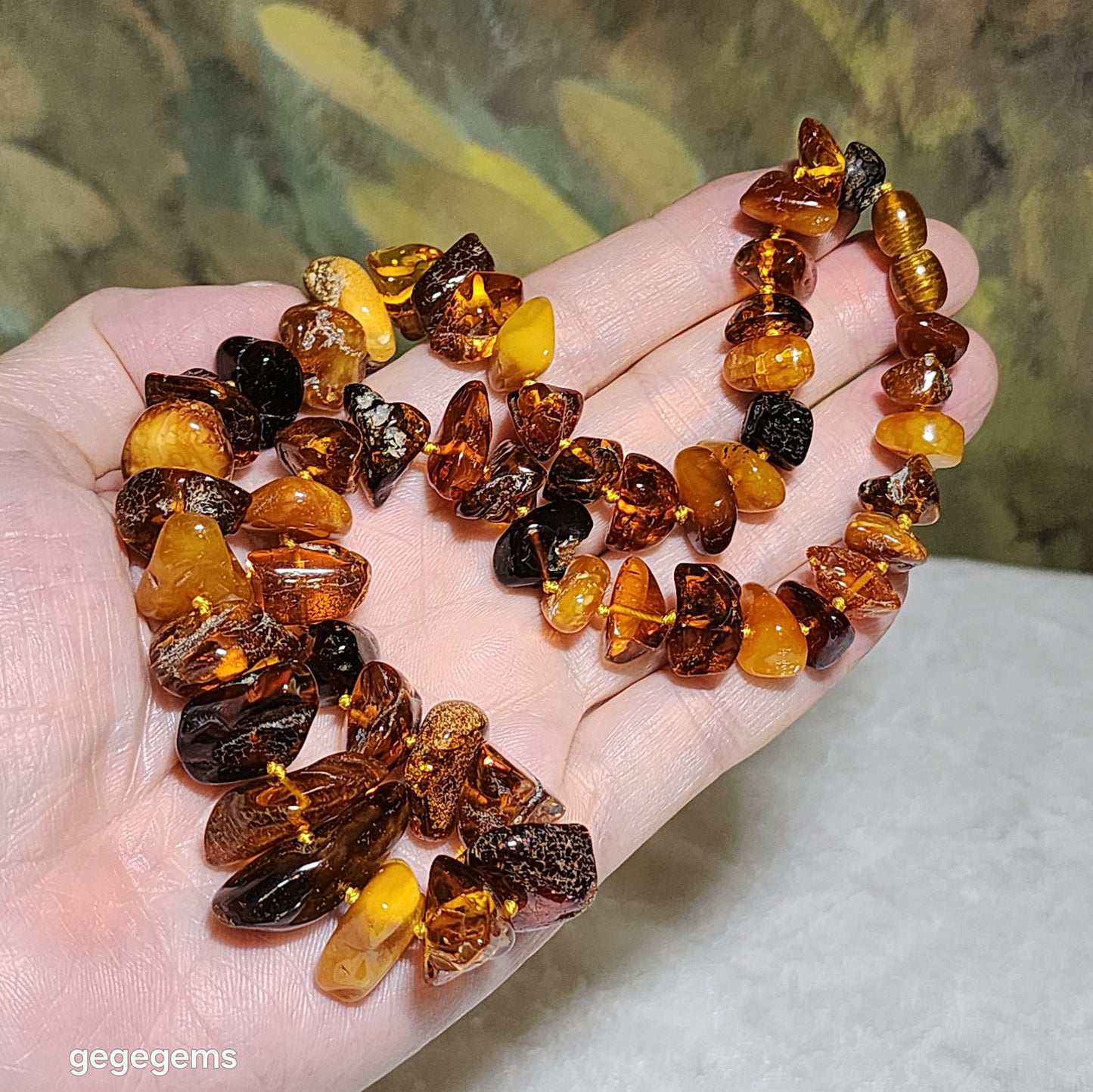 Gegegems Collection 39g premium Baltic wine red & golden yellow Amber and Butterscotch Amber freeform progressive size necklace 精品天然波罗的海酒紅金黄琥珀蜜蜡塔链項链