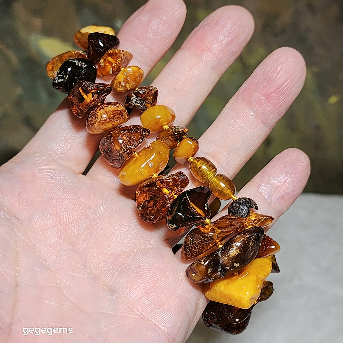 Gegegems Collection 39g premium Baltic wine red & golden yellow Amber and Butterscotch Amber freeform progressive size necklace 精品天然波罗的海酒紅金黄琥珀蜜蜡塔链項链