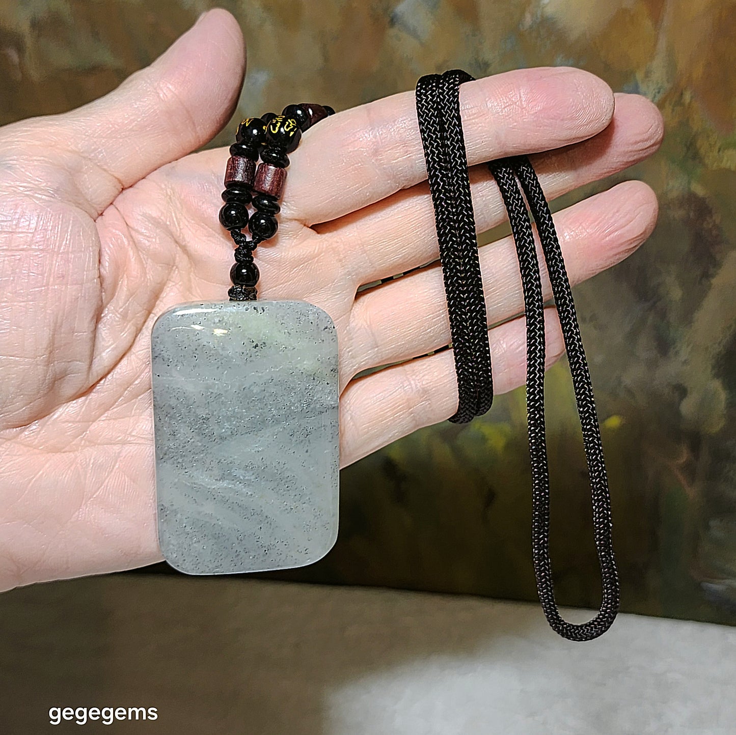67.8 grams Premium Nephrite qinghua (black and white) Wu Shi Pai natural landscape pattern pendant (with certificate) 精品大号新疆和田玉青花(黑白)无事牌天然山水纹路意境吊坠(带证书)