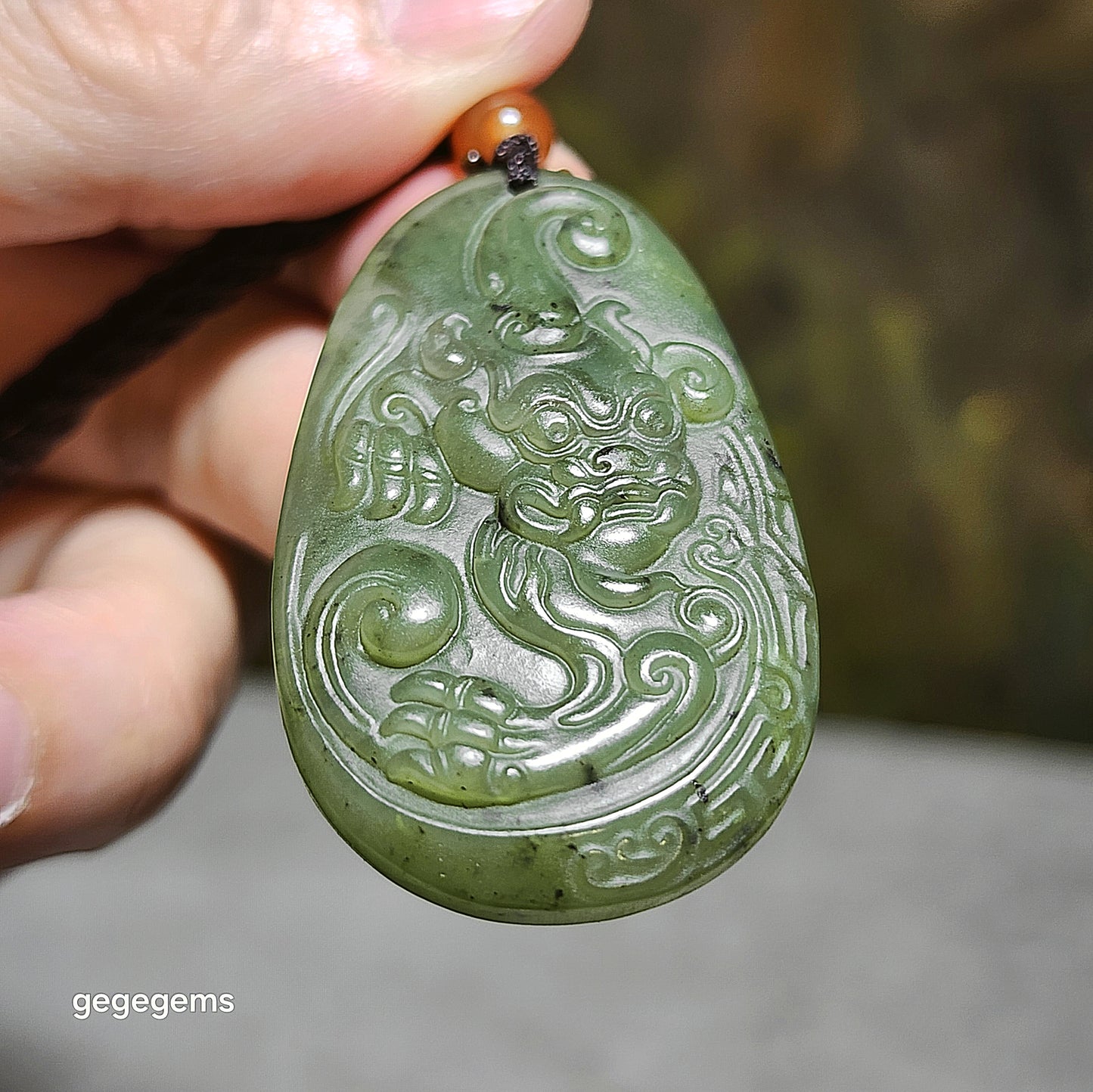 Premium Nephrite Biyu Pi Xiu Ancient Totem Jade pendant (with certificate) 和田玉碧玉貔貅古兽护主吊坠(带证书)