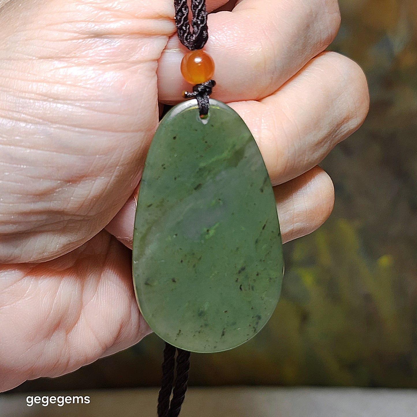 Premium Nephrite Biyu Pi Xiu Ancient Totem Jade pendant (with certificate) 和田玉碧玉貔貅古兽护主吊坠(带证书)