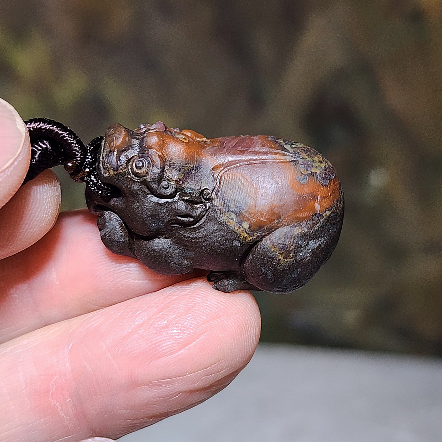 34mm Baoshan Nan Hong Adong Zhai with "skin" carved 3 dimensional Pi Xiu pendant 保山南红阿东寨带皮立体貔貅吊坠