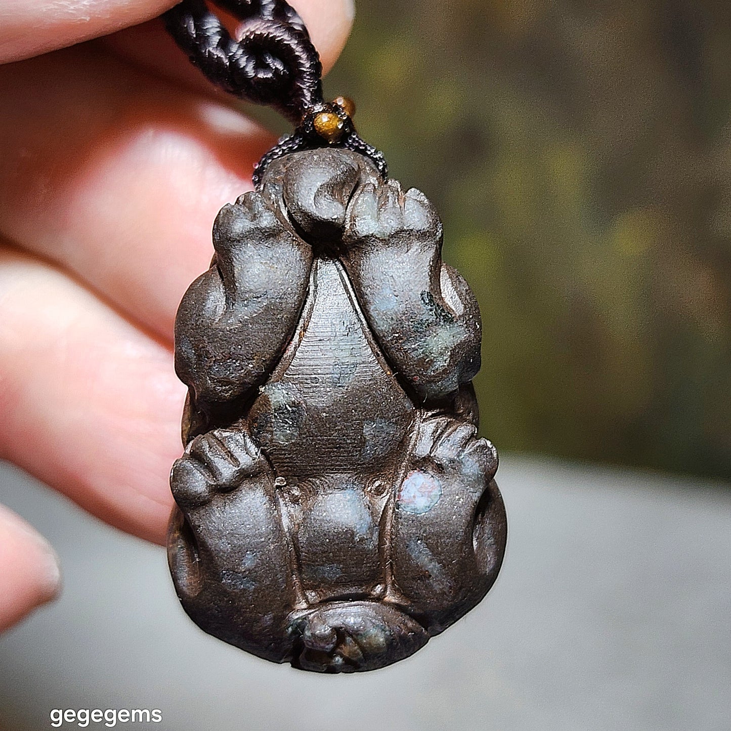 34mm Baoshan Nan Hong Adong Zhai with "skin" carved 3 dimensional Pi Xiu pendant 保山南红阿东寨带皮立体貔貅吊坠
