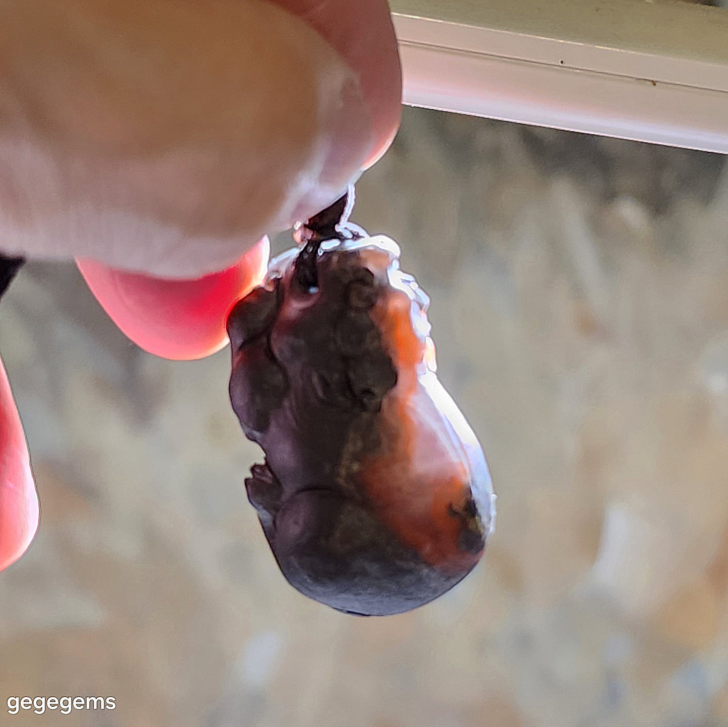 34mm Baoshan Nan Hong Adong Zhai with "skin" carved 3 dimensional Pi Xiu pendant 保山南红阿东寨带皮立体貔貅吊坠