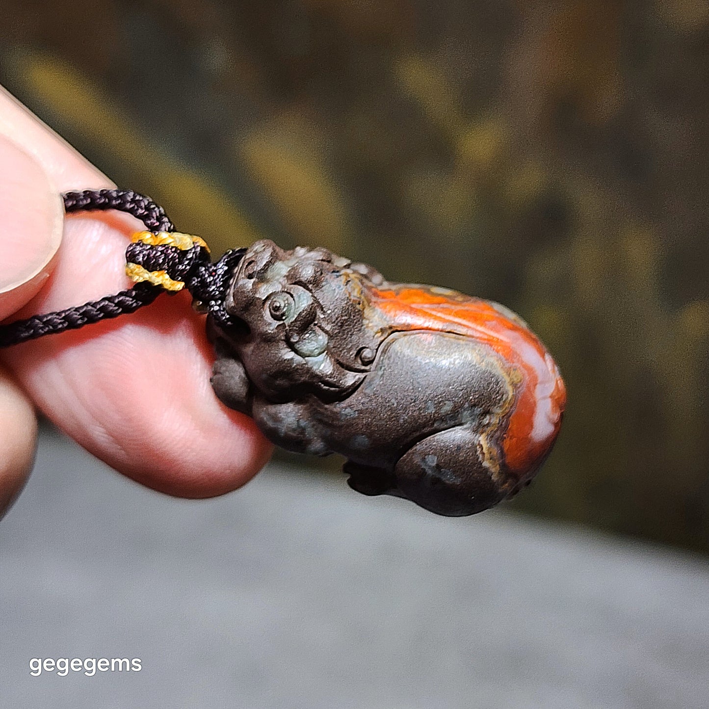 29.8mm Baoshan Nan Hong Adong Zhai with "skin" carved 3 dimensional Pi Xiu pendant 保山南红阿东寨带皮立体貔貅吊坠 #2