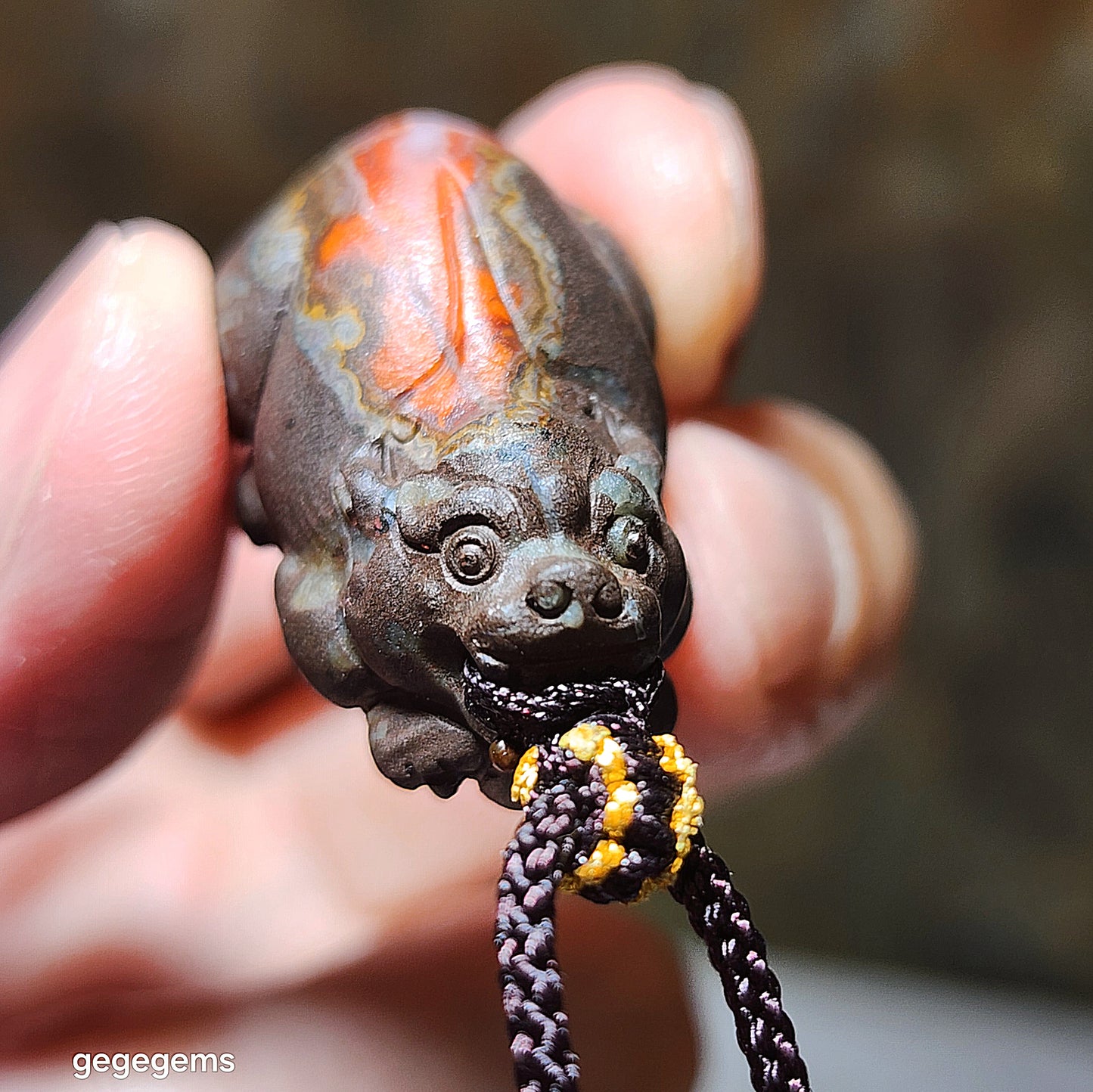 29.8mm Baoshan Nan Hong Adong Zhai with "skin" carved 3 dimensional Pi Xiu pendant 保山南红阿东寨带皮立体貔貅吊坠 #2