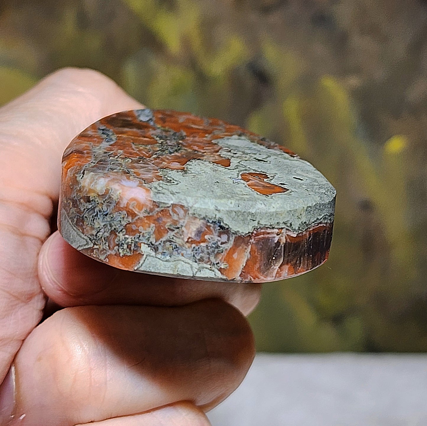 65 grams Baoshan Nan Hong Da Heidong with "skin" natural Landscape pattern pendant 保山南红大黑洞带皮天然山水图案大吊坠