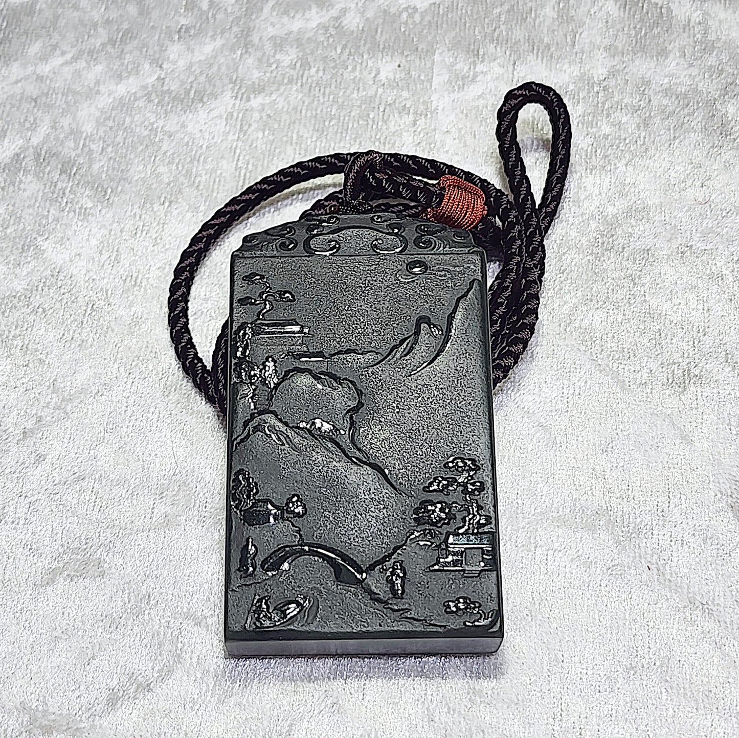 Premium Nephrite deep green Landscape 2 sides carvings pendant (with certificate) 精品和田玉塔青深绿双面雕刻山水吊坠(带证书)