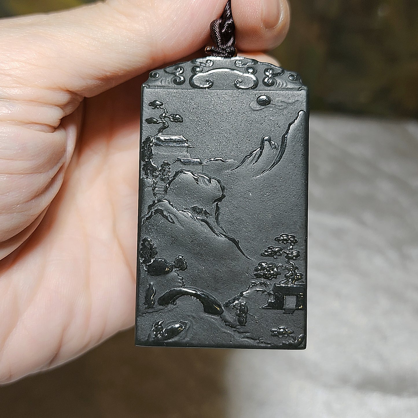 Premium Nephrite deep green Landscape 2 sides carvings pendant (with certificate) 精品和田玉塔青深绿双面雕刻山水吊坠(带证书)