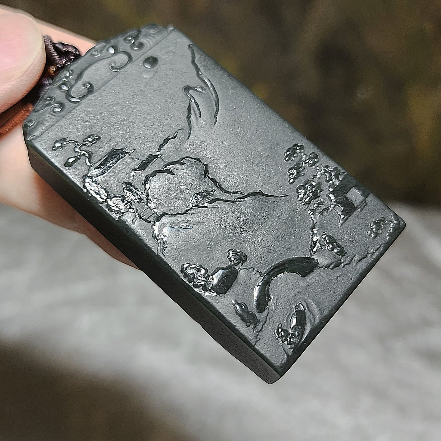 Premium Nephrite deep green Landscape 2 sides carvings pendant (with certificate) 精品和田玉塔青深绿双面雕刻山水吊坠(带证书)