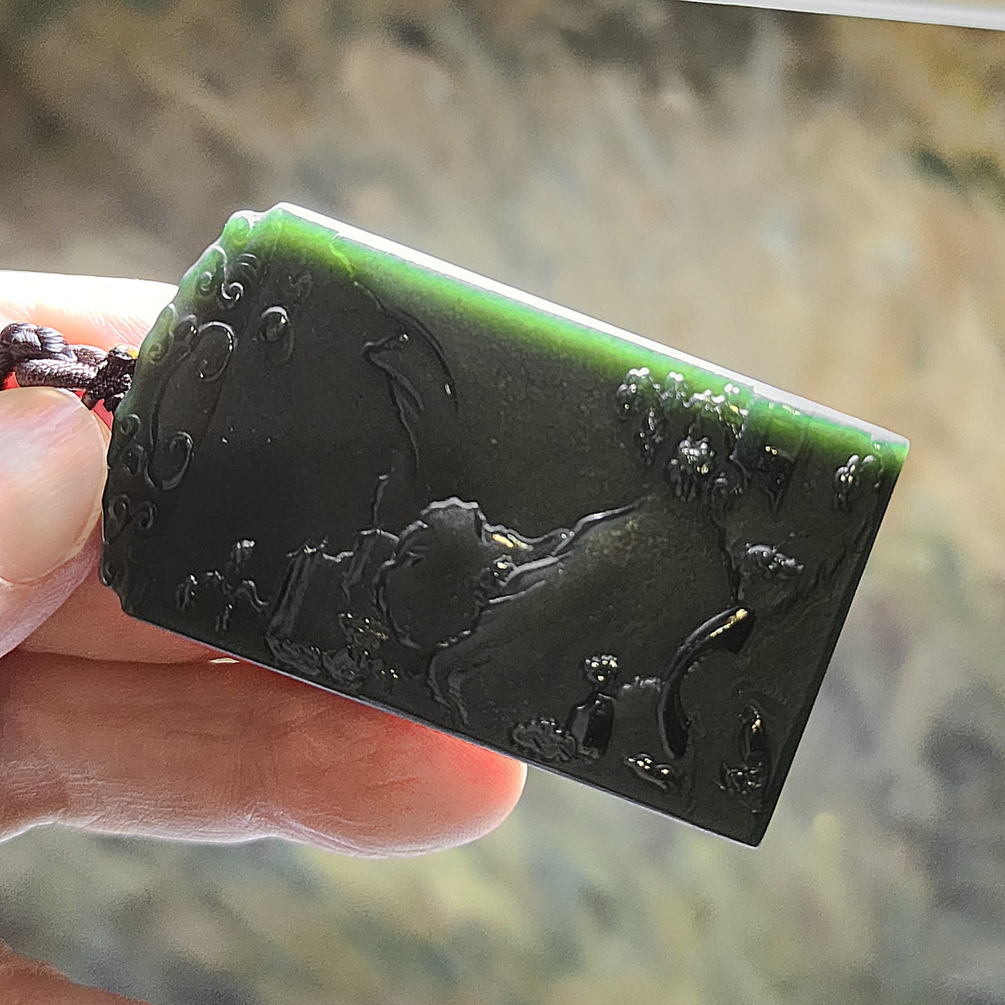 Premium Nephrite deep green Landscape 2 sides carvings pendant (with certificate) 精品和田玉塔青深绿双面雕刻山水吊坠(带证书)