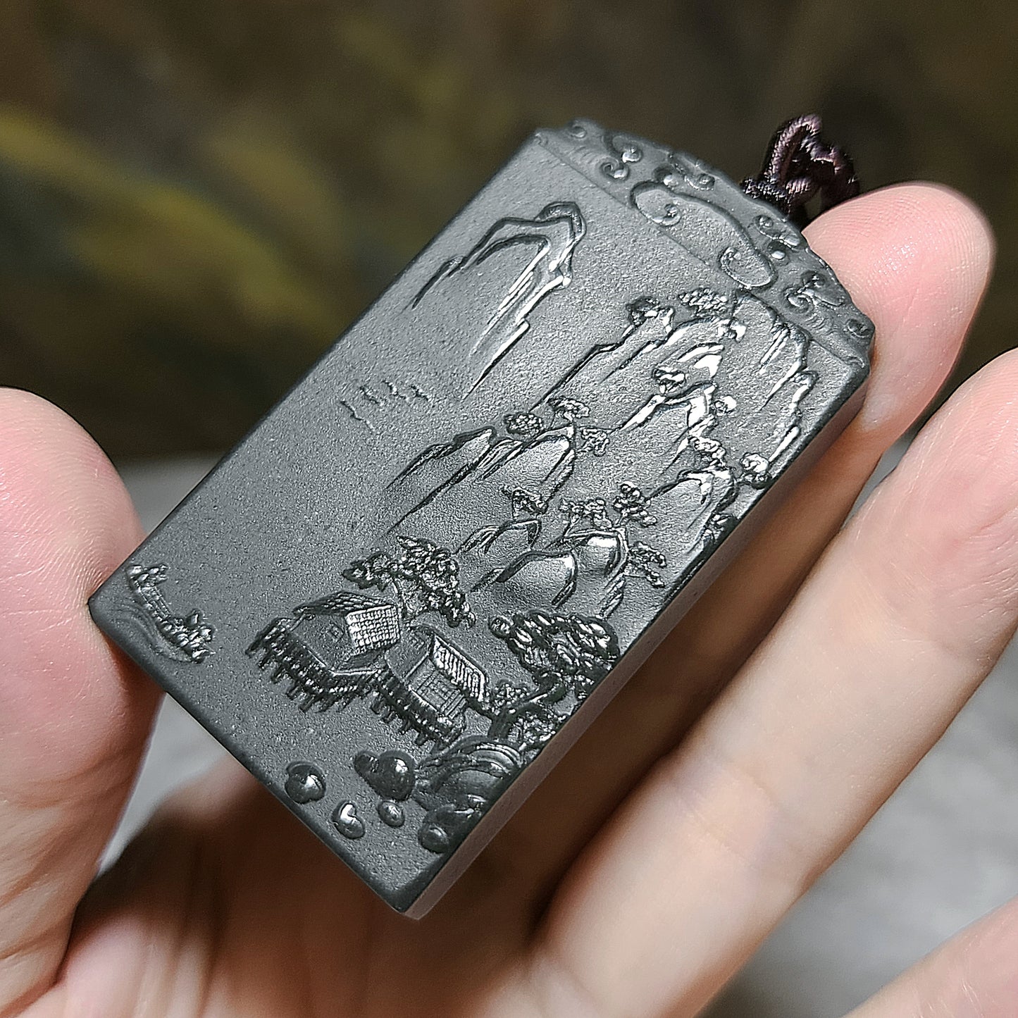 Premium Nephrite deep green Landscape 2 sides carvings pendant (with certificate) 精品和田玉塔青深绿双面雕刻山水吊坠(带证书)