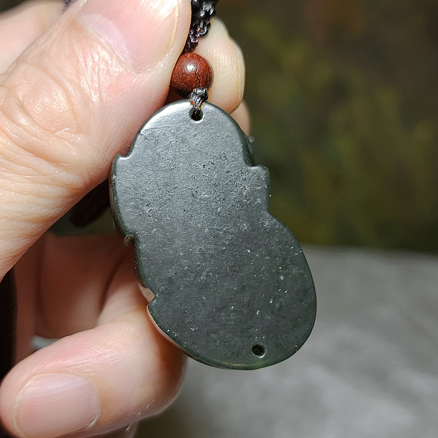 39.3mm Premium Nephrite deep green Pi Xiu Jade pendant (with certificate) 优质和田玉深青玉貔貅吊坠(带证书)