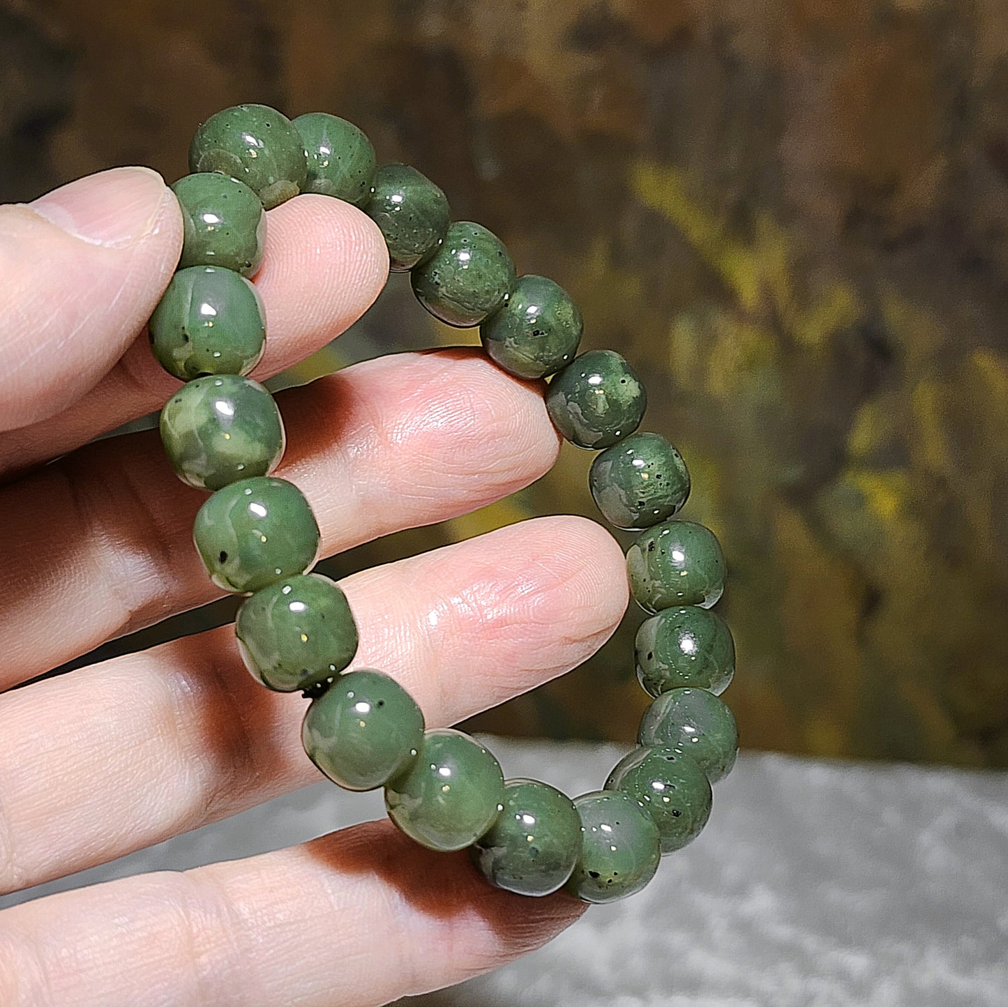 10mm Nephrite green traditional old style beads Jade bracelet (with certificate) 和田玉碧绿老型珠手链(带证书) #7