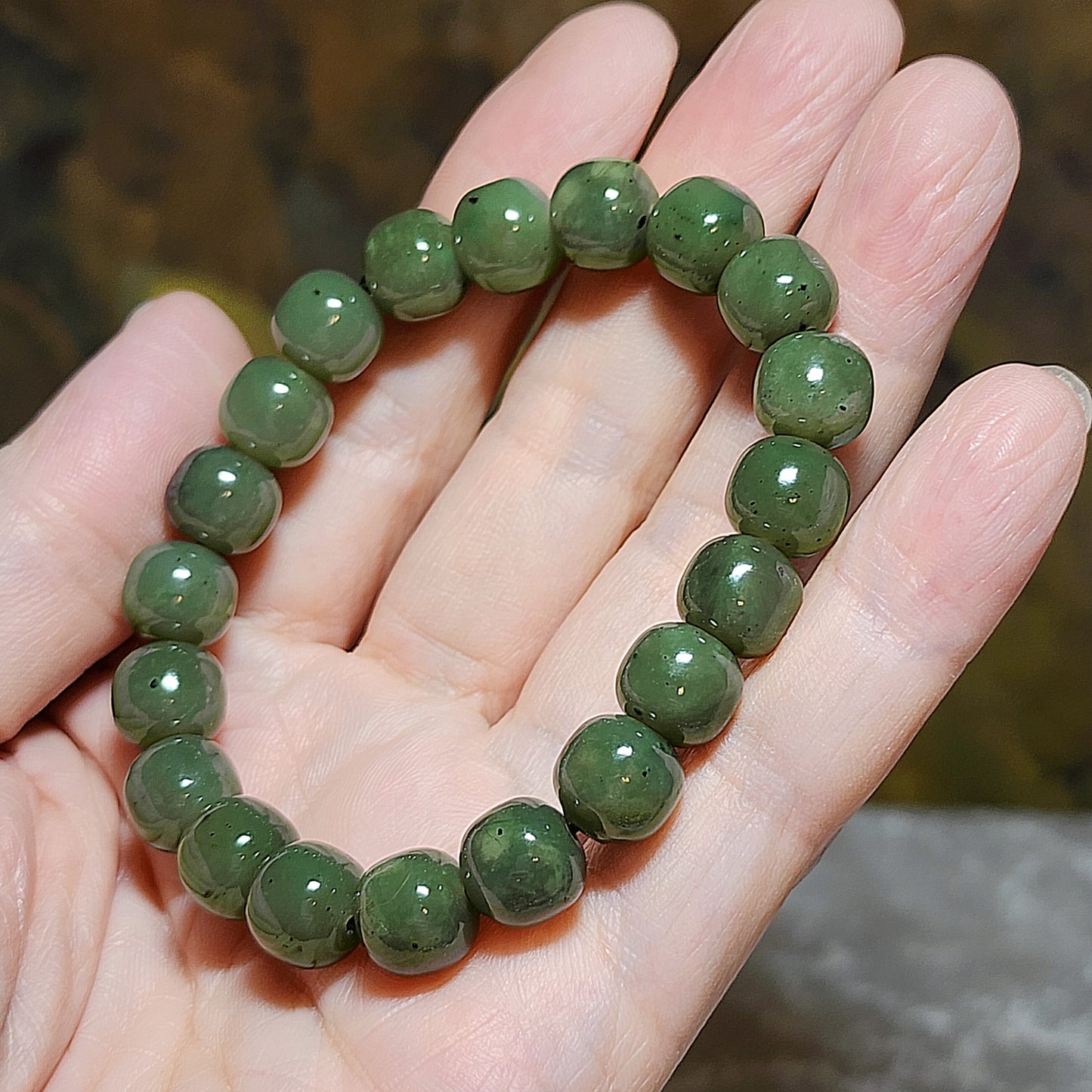 10mm Nephrite green traditional old style beads Jade bracelet (with certificate) 和田玉碧绿老型珠手链(带证书) #7