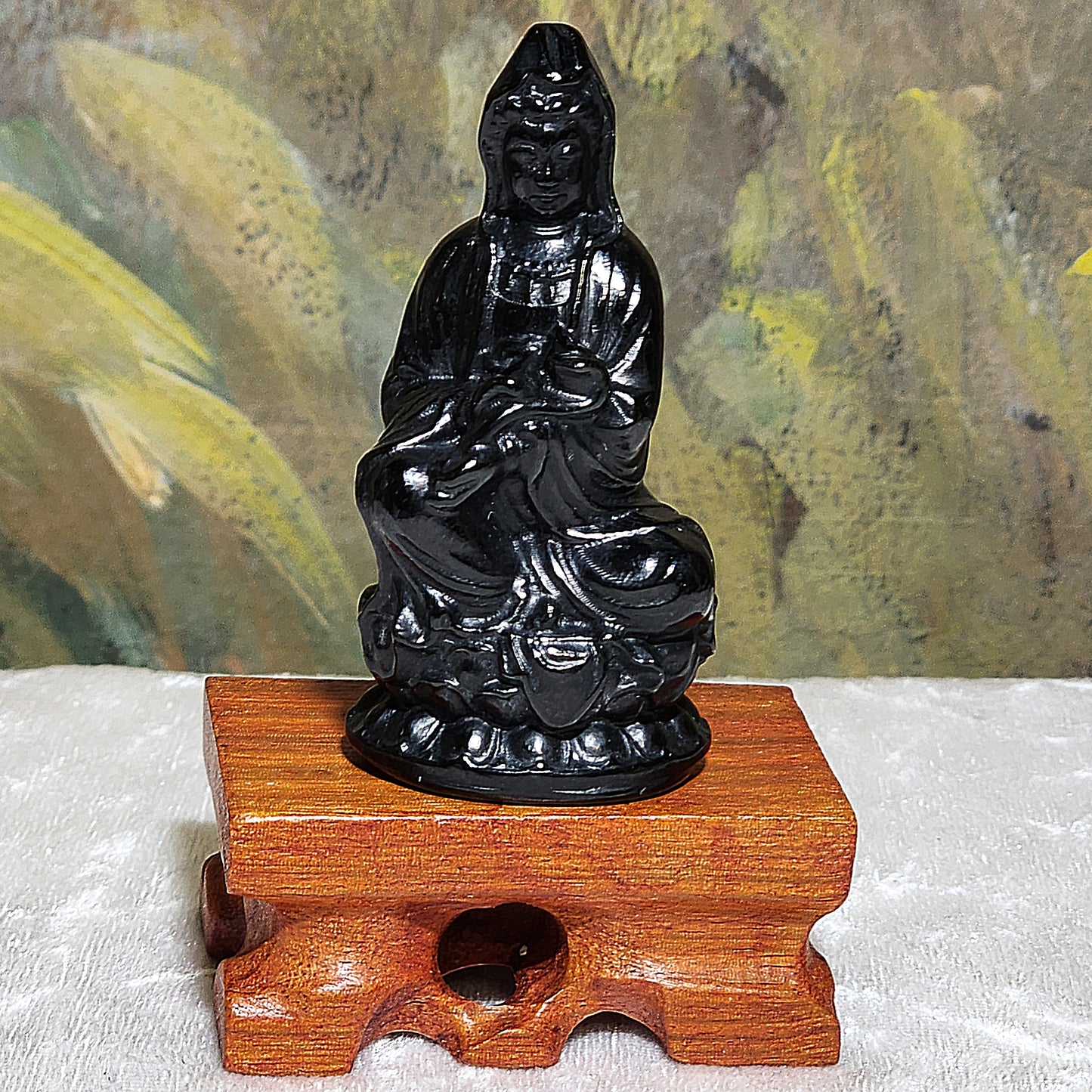 Premium Nephrite deep ink green 3 dimensional Ruyi Guan Yin statue home/office decor display (with certificate) 精品和田玉塔青立体如意观音小摆件(带证书)