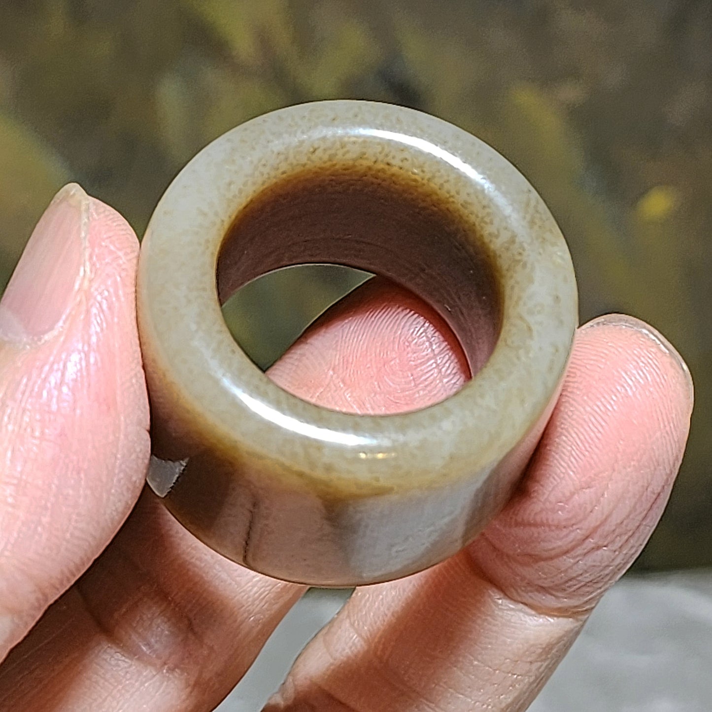 21.8mm Premium Nephrite caramel brown thumb ring (with certificate) 精品和田玉且末糖扳指(带证书)