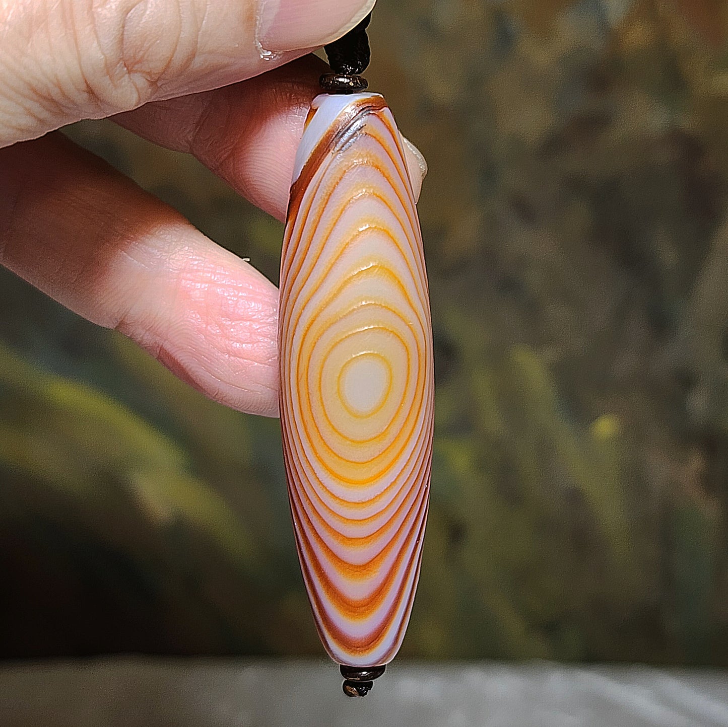 6.3cm Premium Tibetan Sardonyx Natural Eyes 3 Eyes "Number 8" Dzi pendant 藏传天然缠丝玛瑙红纹天眼三眼"8字" 天珠吊坠