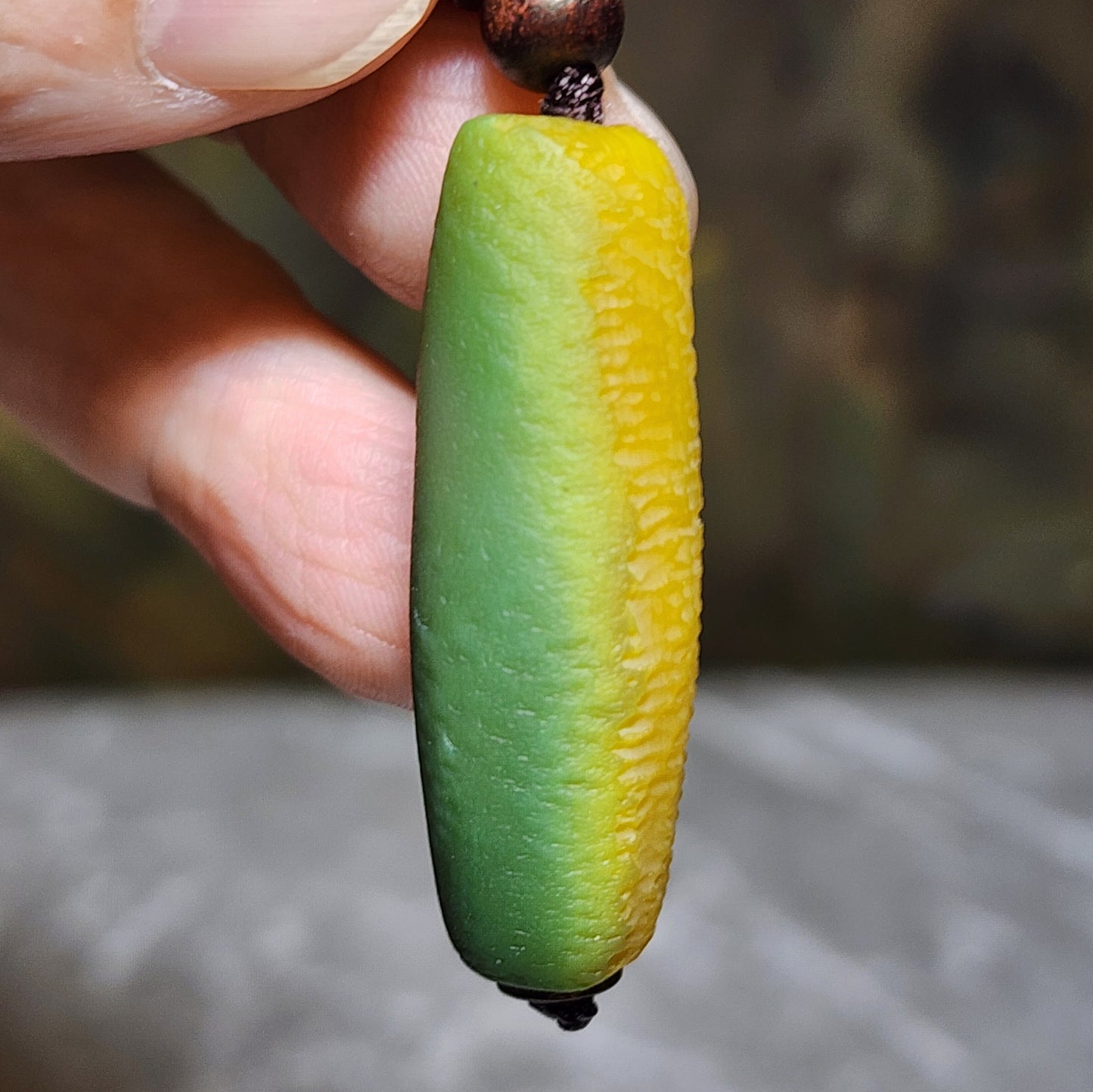 39.5mm Premium Gobi Desert natural raw "Tendons" Agate "Abundant Wealth" (natural colors resemble to Sweet Corn) 3 Eyes Dzi pendant 戈壁沙漠筋脉石天然原石"金玉滿堂"三眼天珠吊坠