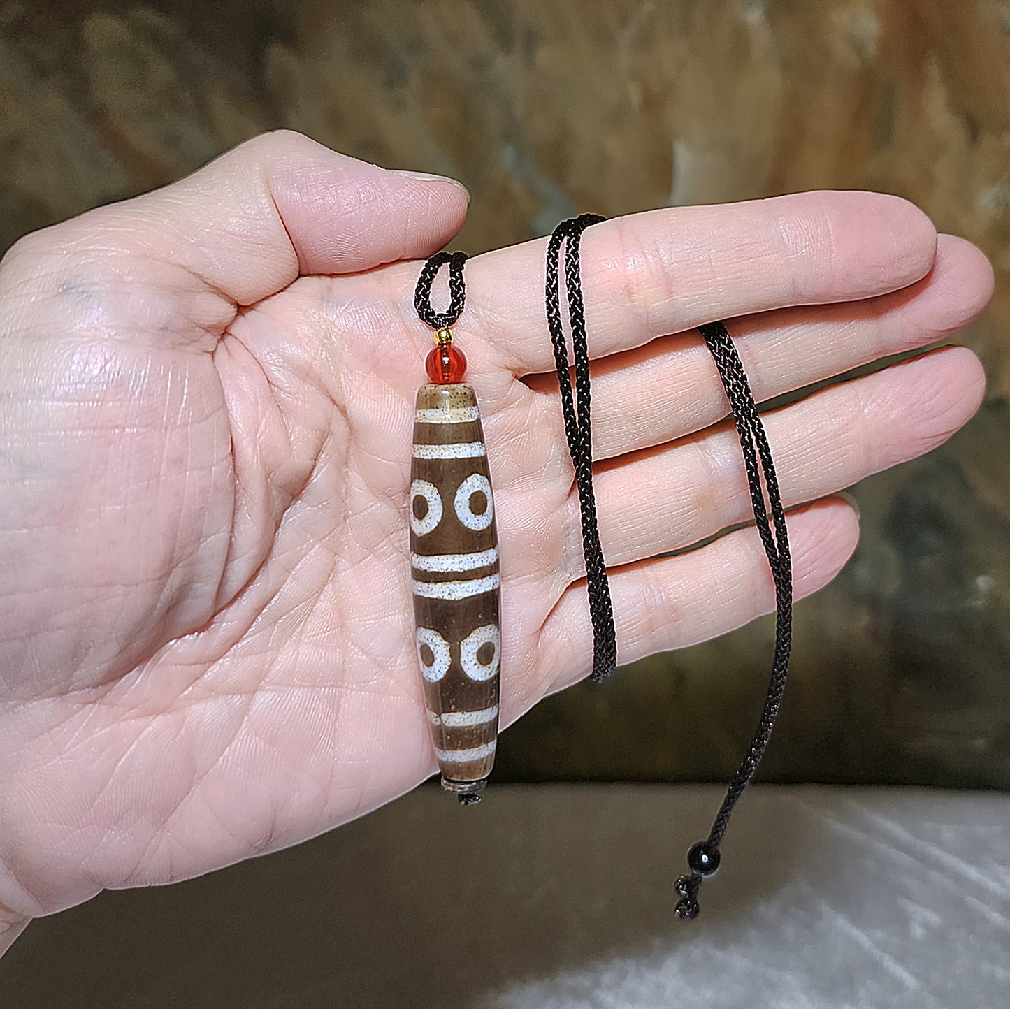 57.3mm Premium Tibetan Xang Xung (Zhang Zhung) 8 Eyes Dzi with lots of fine red spots pendant (with certificate) 精品藏传老料象雄满细朱砂八眼天珠吊坠(带证书)