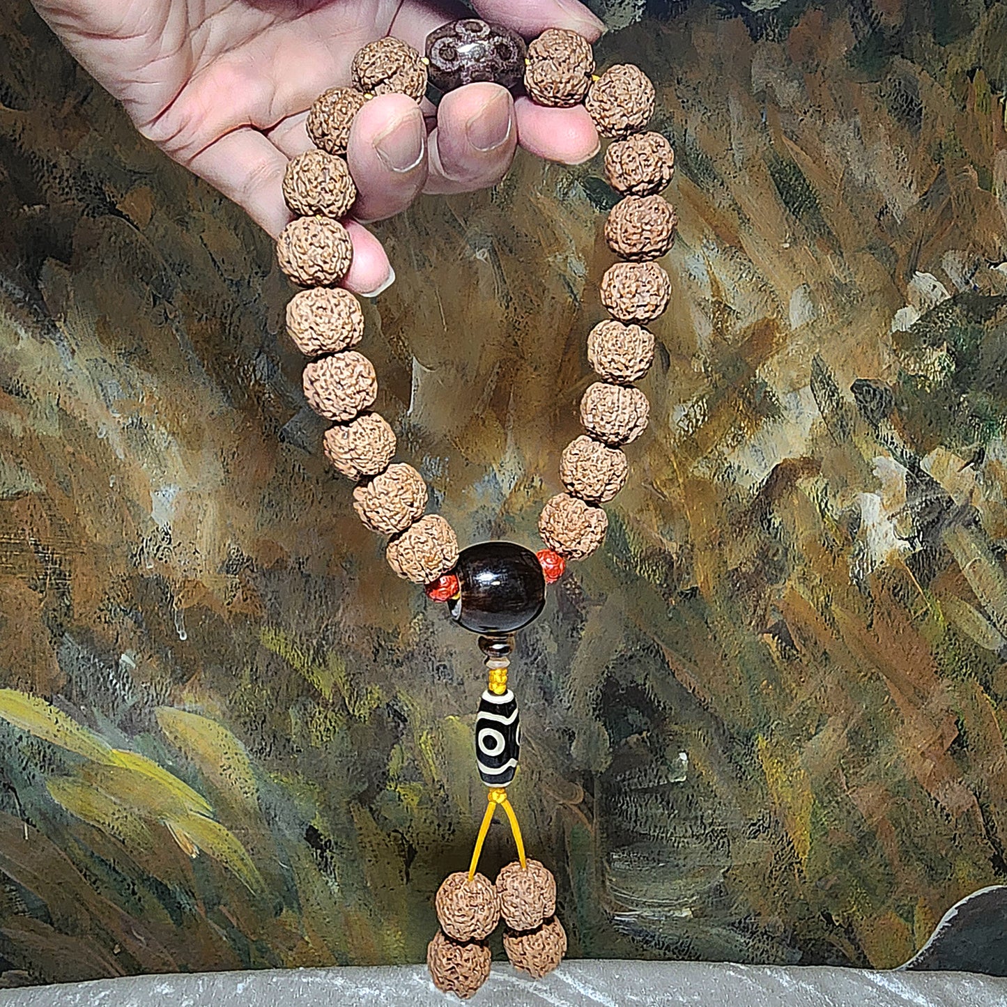 Gegegems rare XS Nepal large species Rudraksha "Panlong high back" Double Dragons 4 Mukhi with Tibetan Xang Xung red spots Lightning 5 Eyes Dzi Cinnabar carved coins 3 Eyes Dzi 18 beads mala handheld 罕见小尺寸尼泊尔四瓣大金刚菩提双龙高脊盘龙配象雄满朱砂闪电五眼达洛天珠帝皇砂古钱珠三眼天珠藏式三通十八子手持